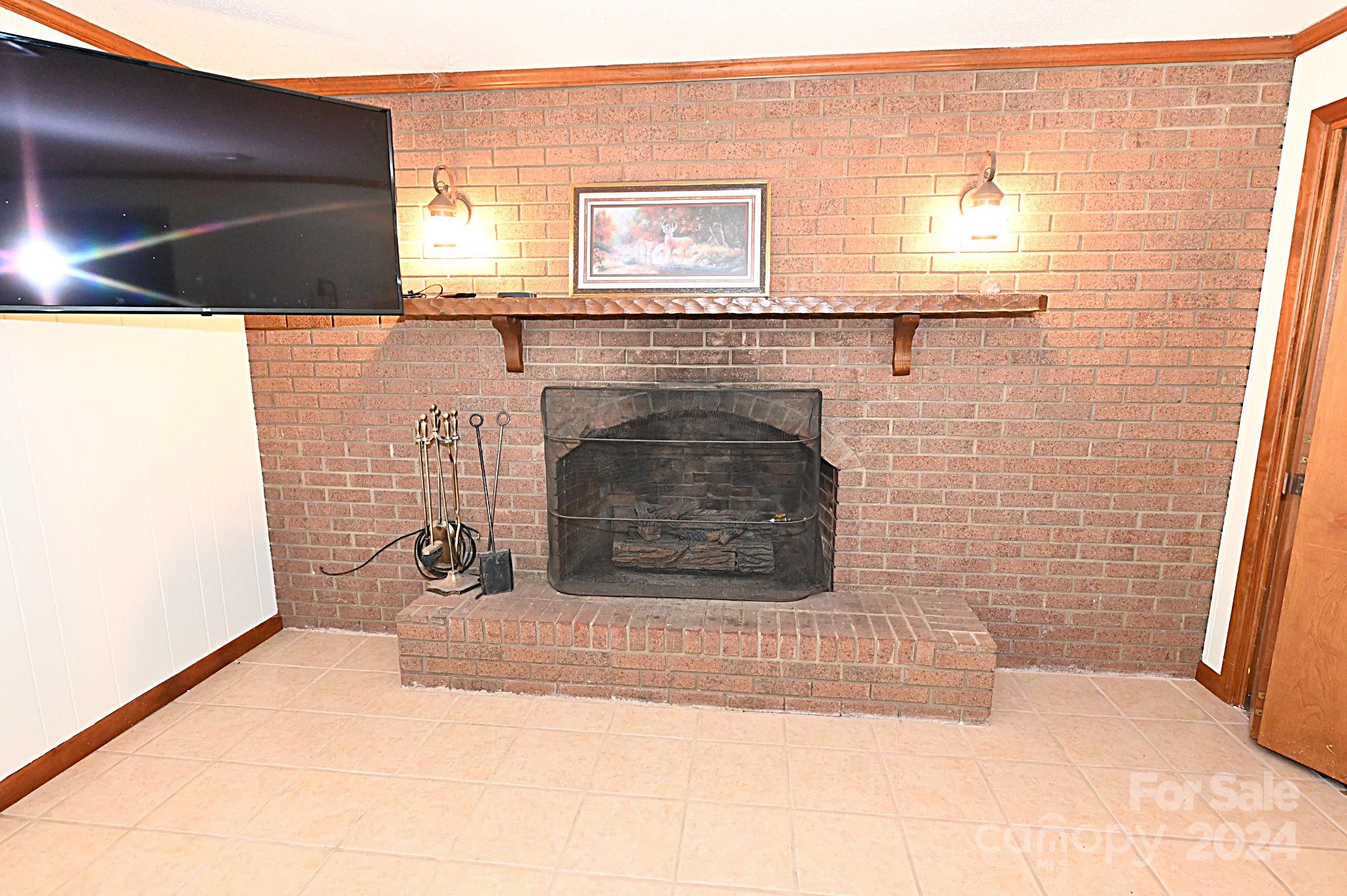 3211 Hollyhill Circle Property Photo 39