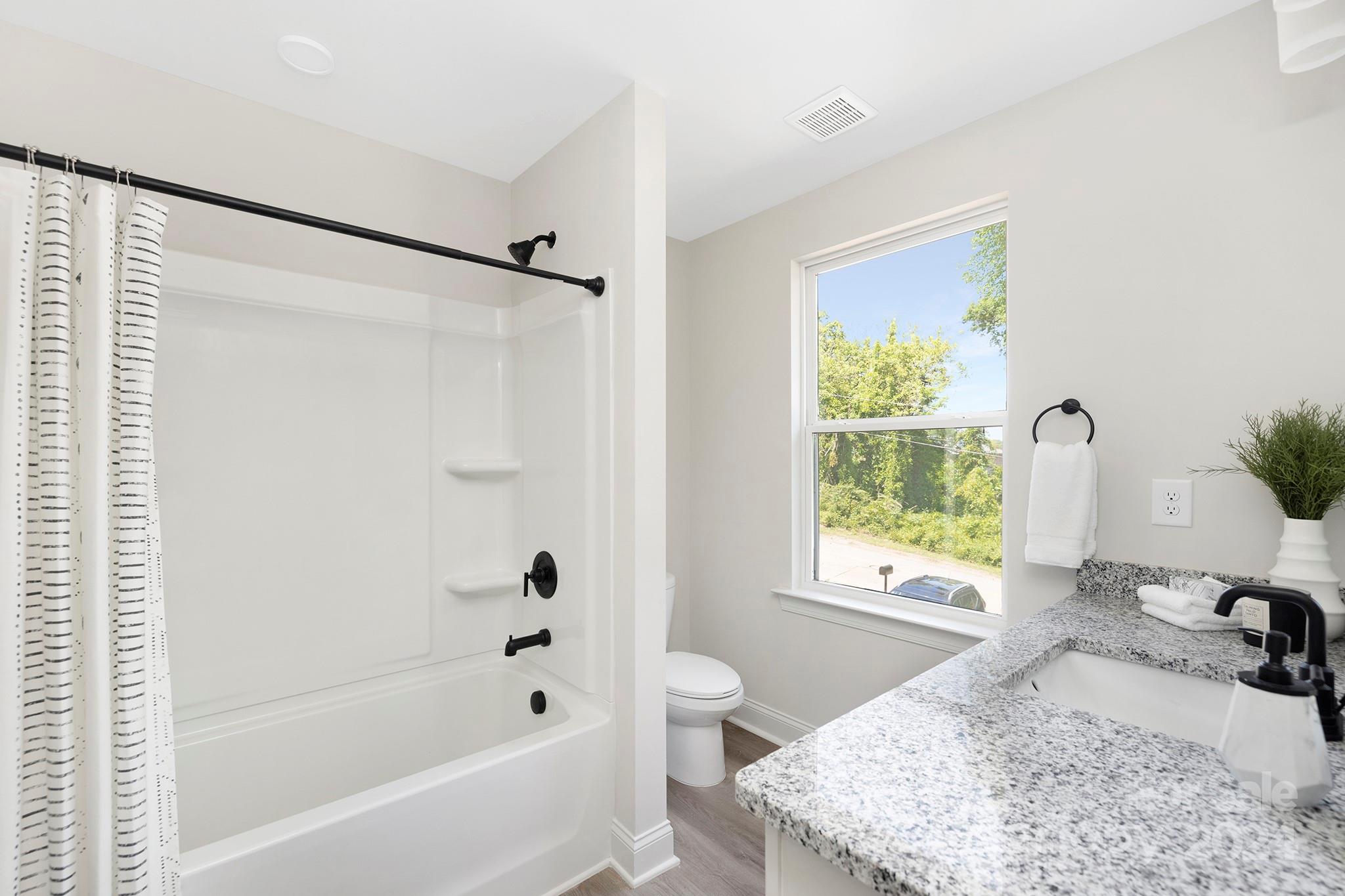 294 Washington Street Property Photo 16