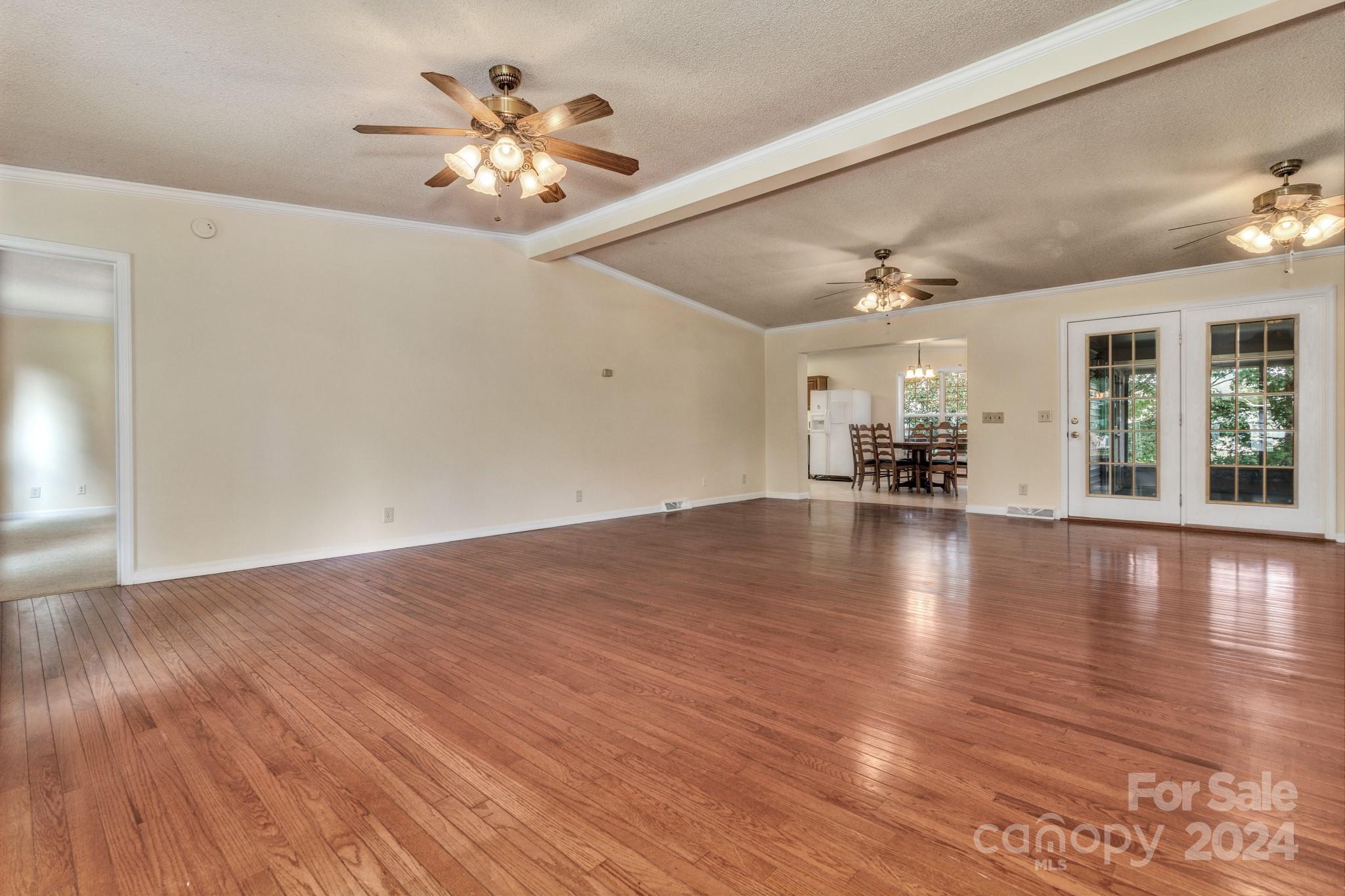 16 Baldwin Farms Road Property Photo 8