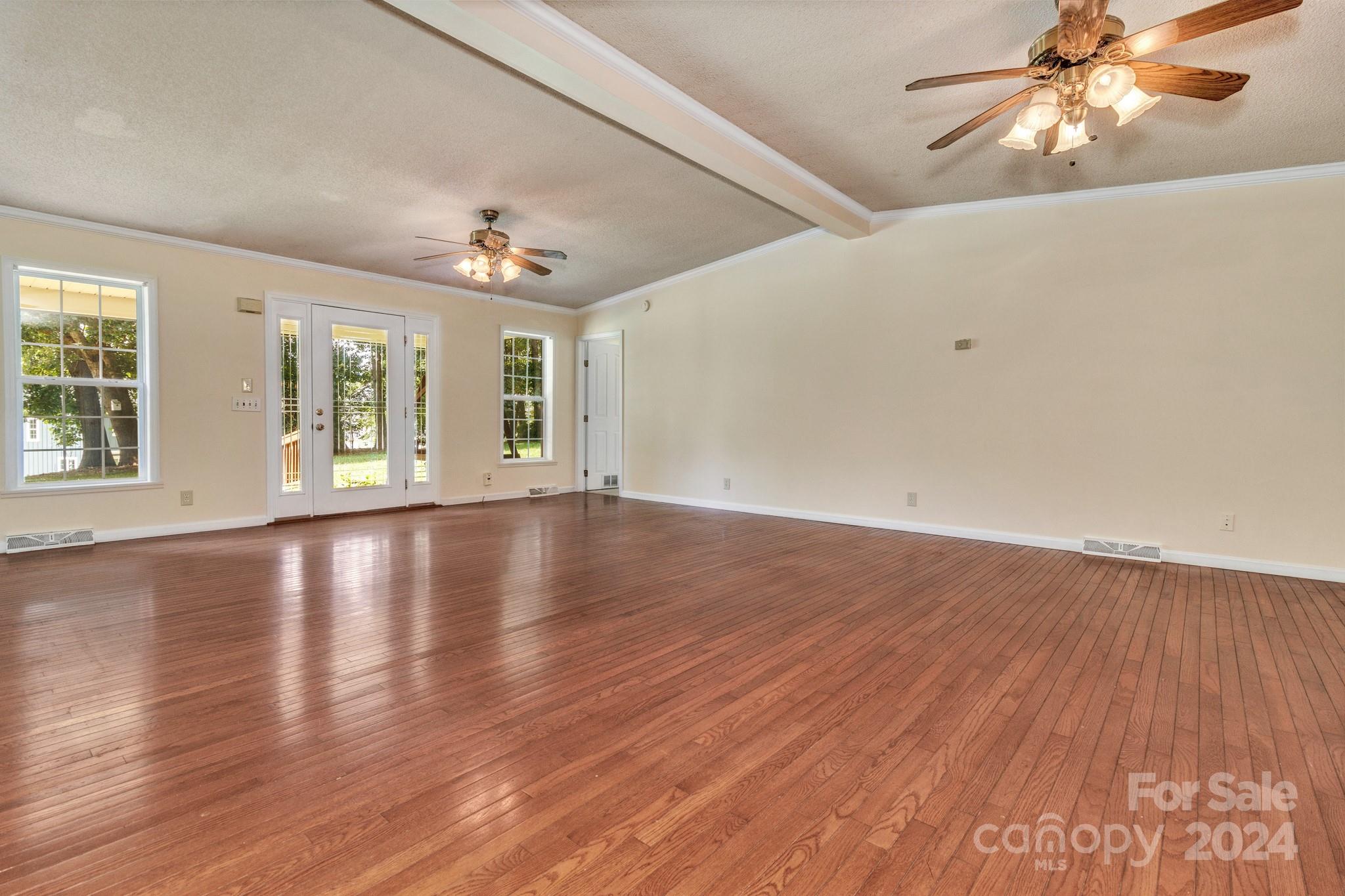 16 Baldwin Farms Road Property Photo 10