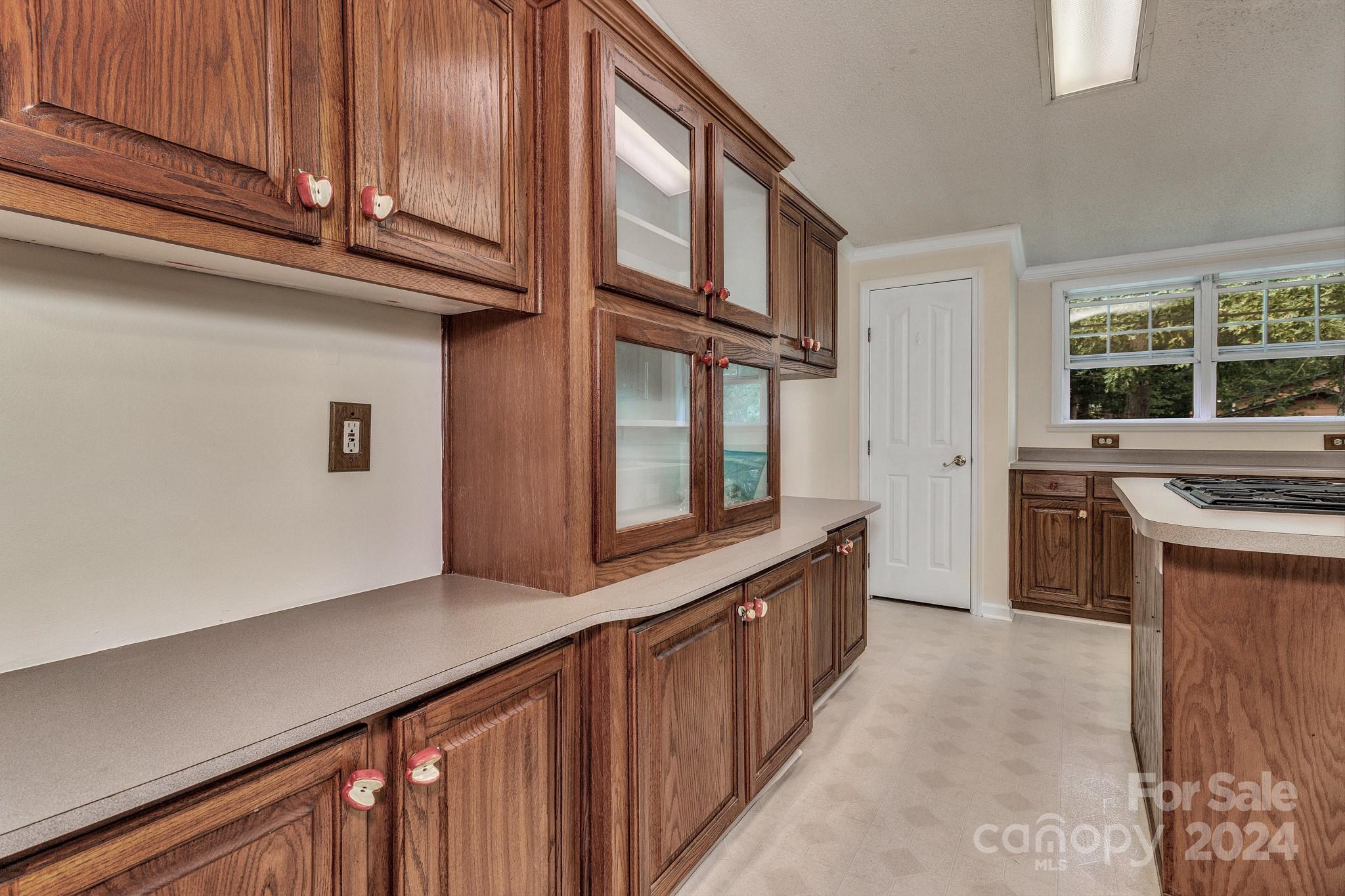 16 Baldwin Farms Road Property Photo 18