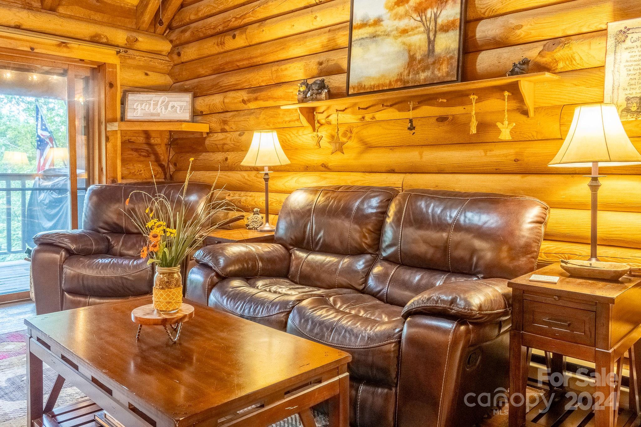 274 Hemlock Road Property Photo 7