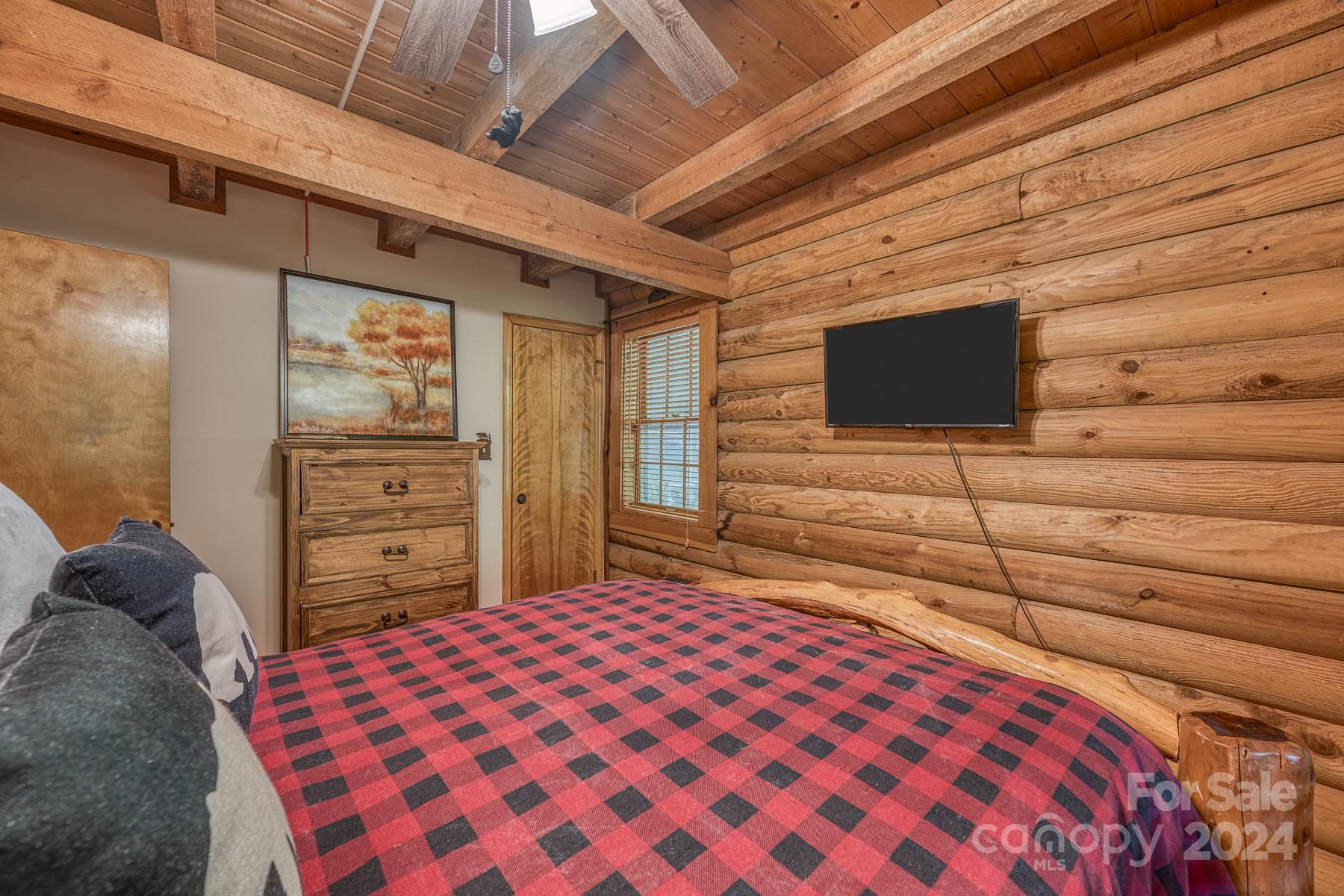 274 Hemlock Road Property Photo 18