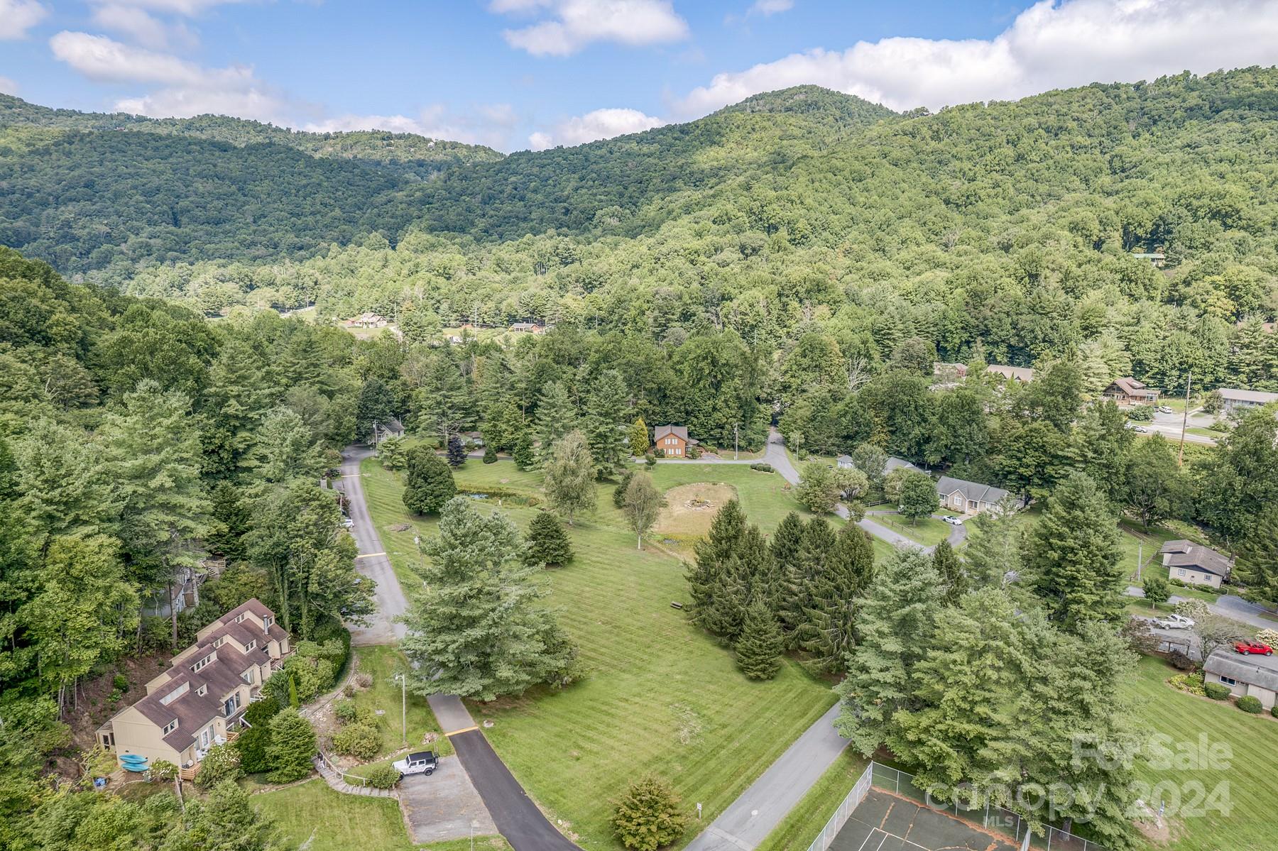 274 Hemlock Road Property Photo 46