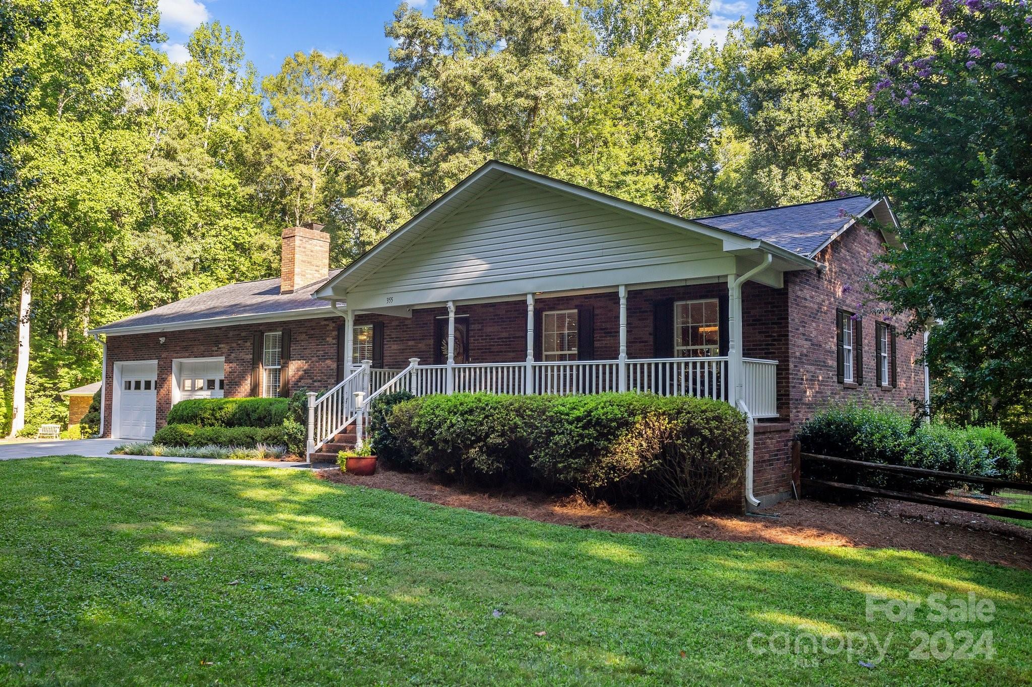 355 Davies Circle Property Photo 10