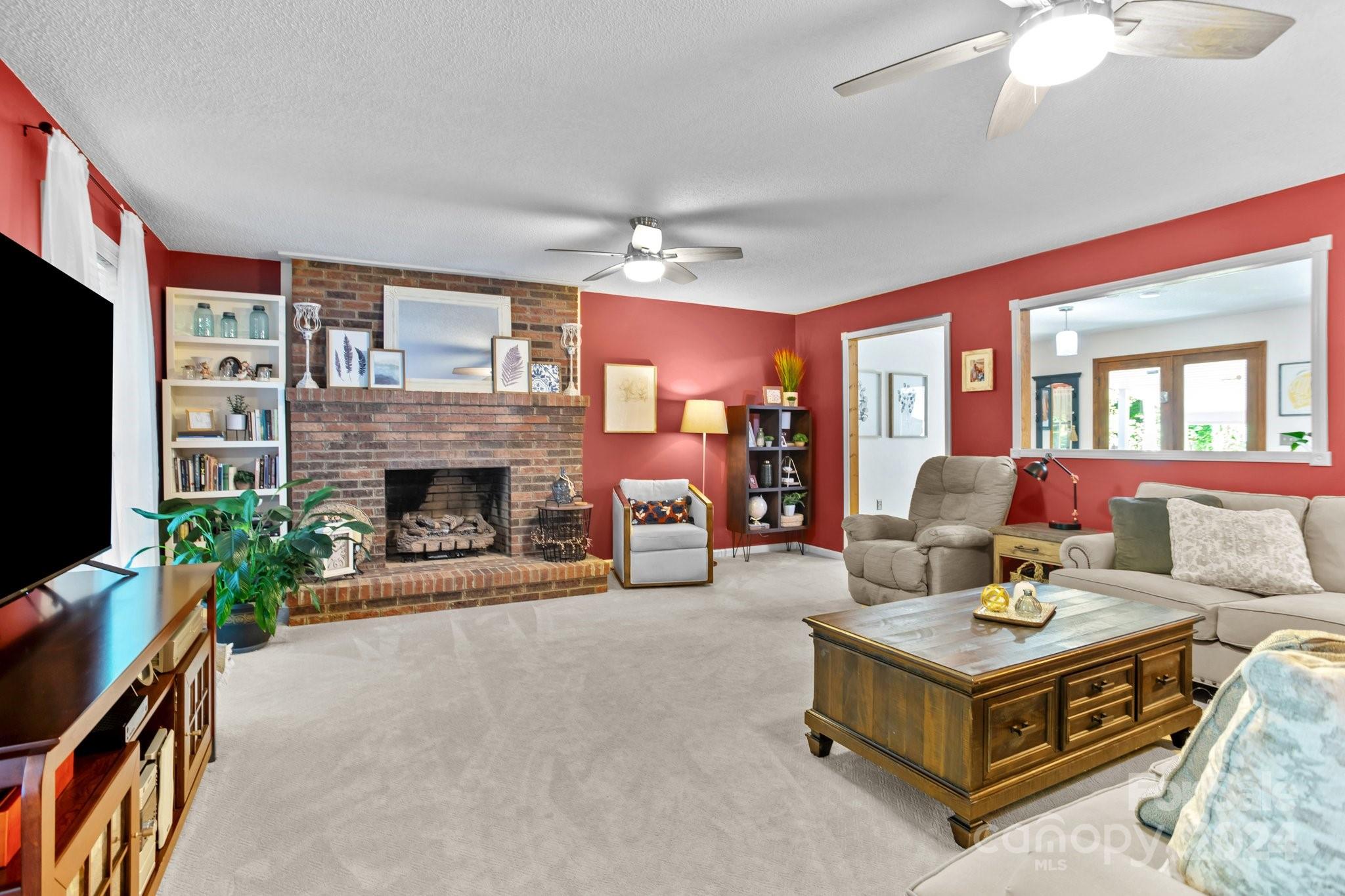 355 Davies Circle Property Photo 31