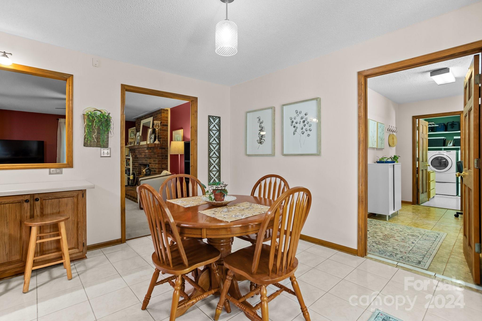 355 Davies Circle Property Photo 37
