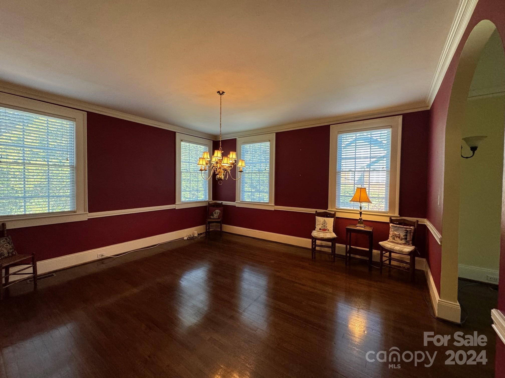 491 N Washington Street Property Photo 11