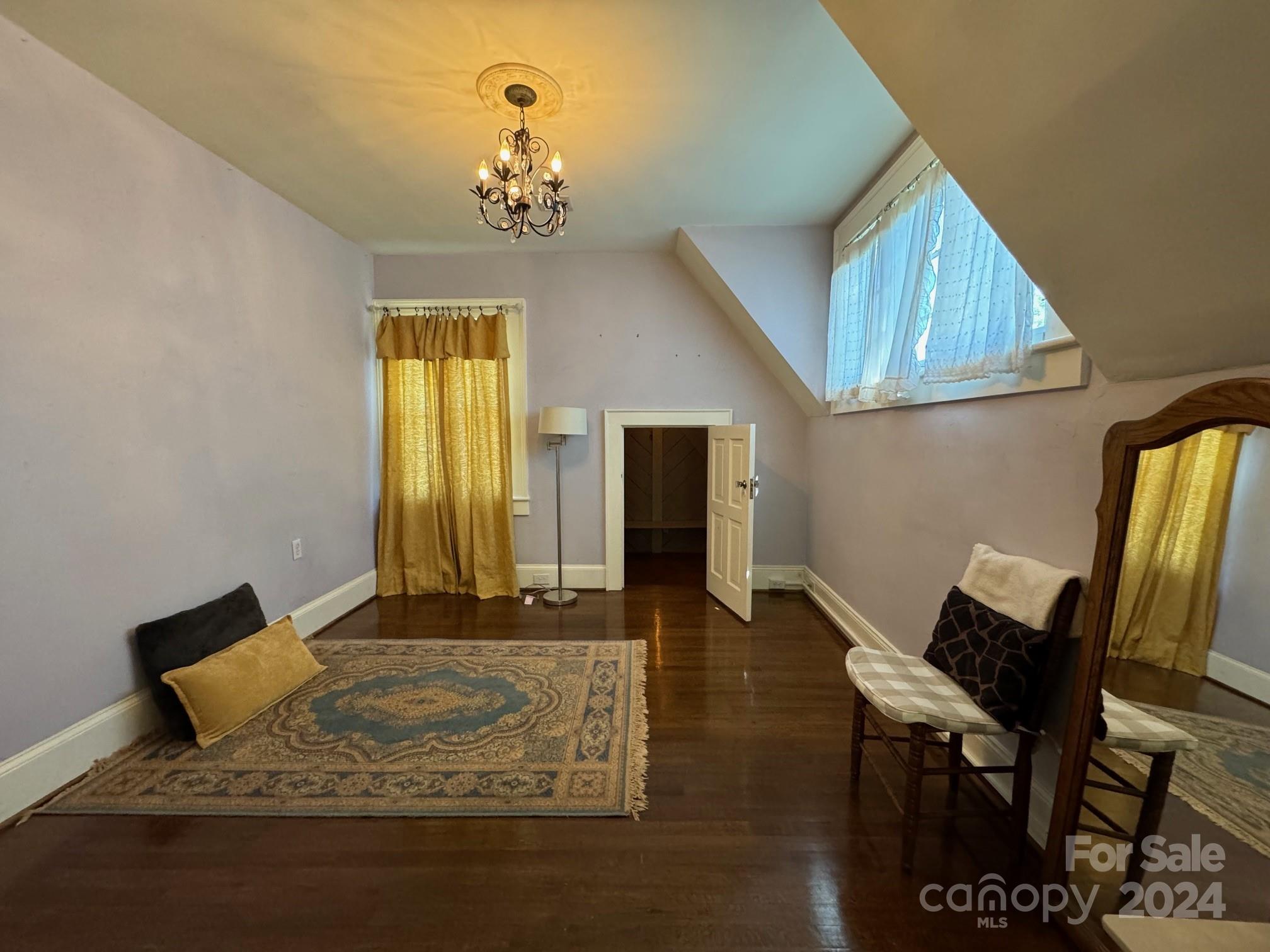 491 N Washington Street Property Photo 24