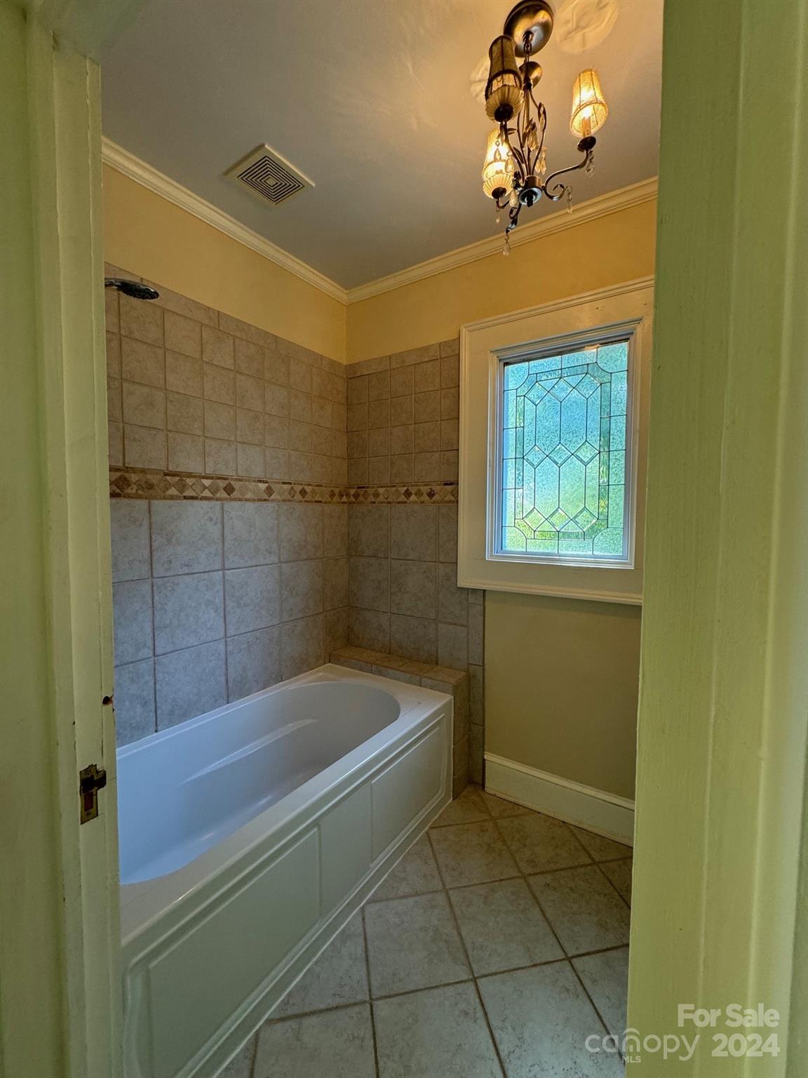 491 N Washington Street Property Photo 26