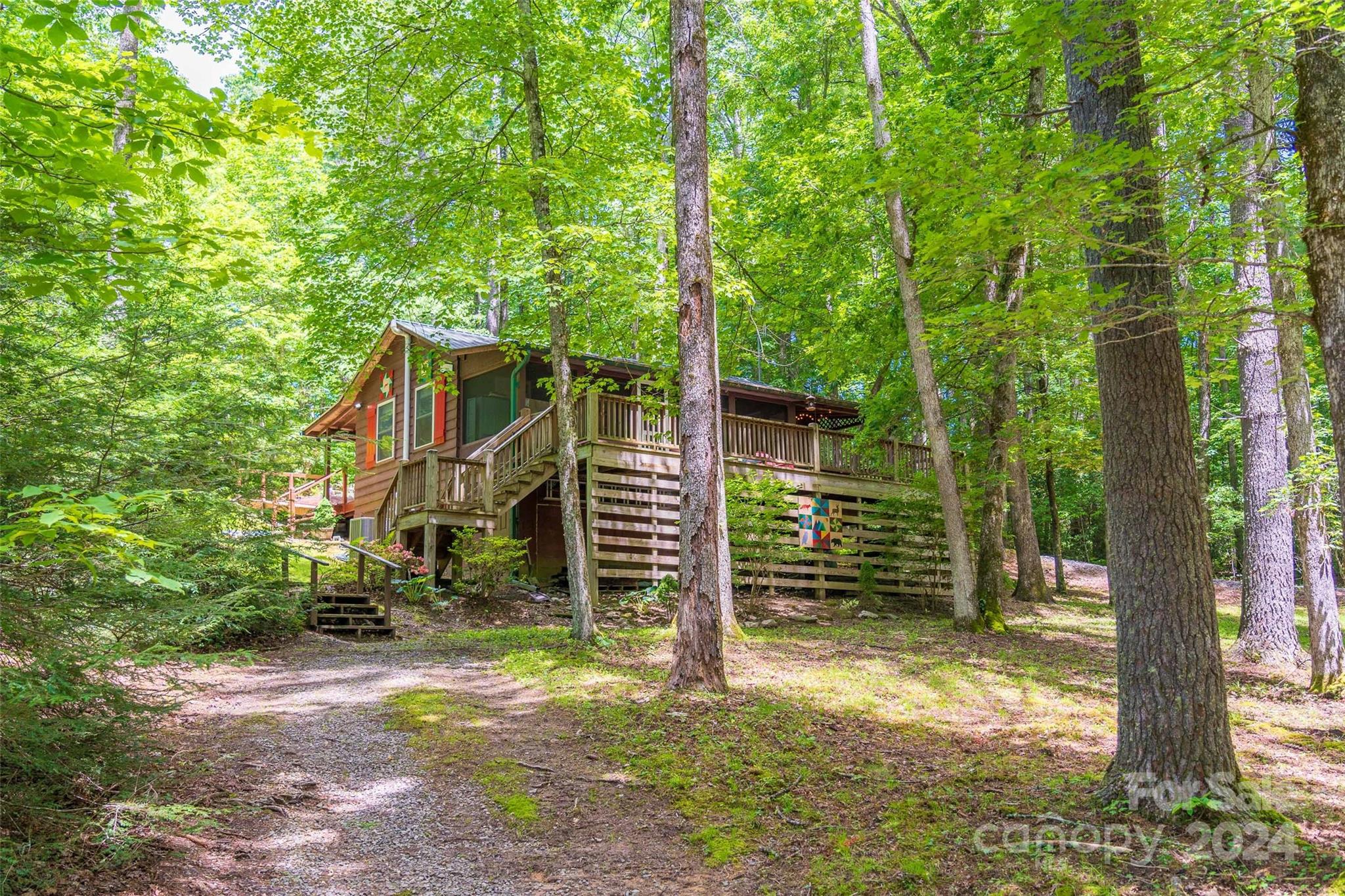 78 Smiling Fox Trail Property Photo 4