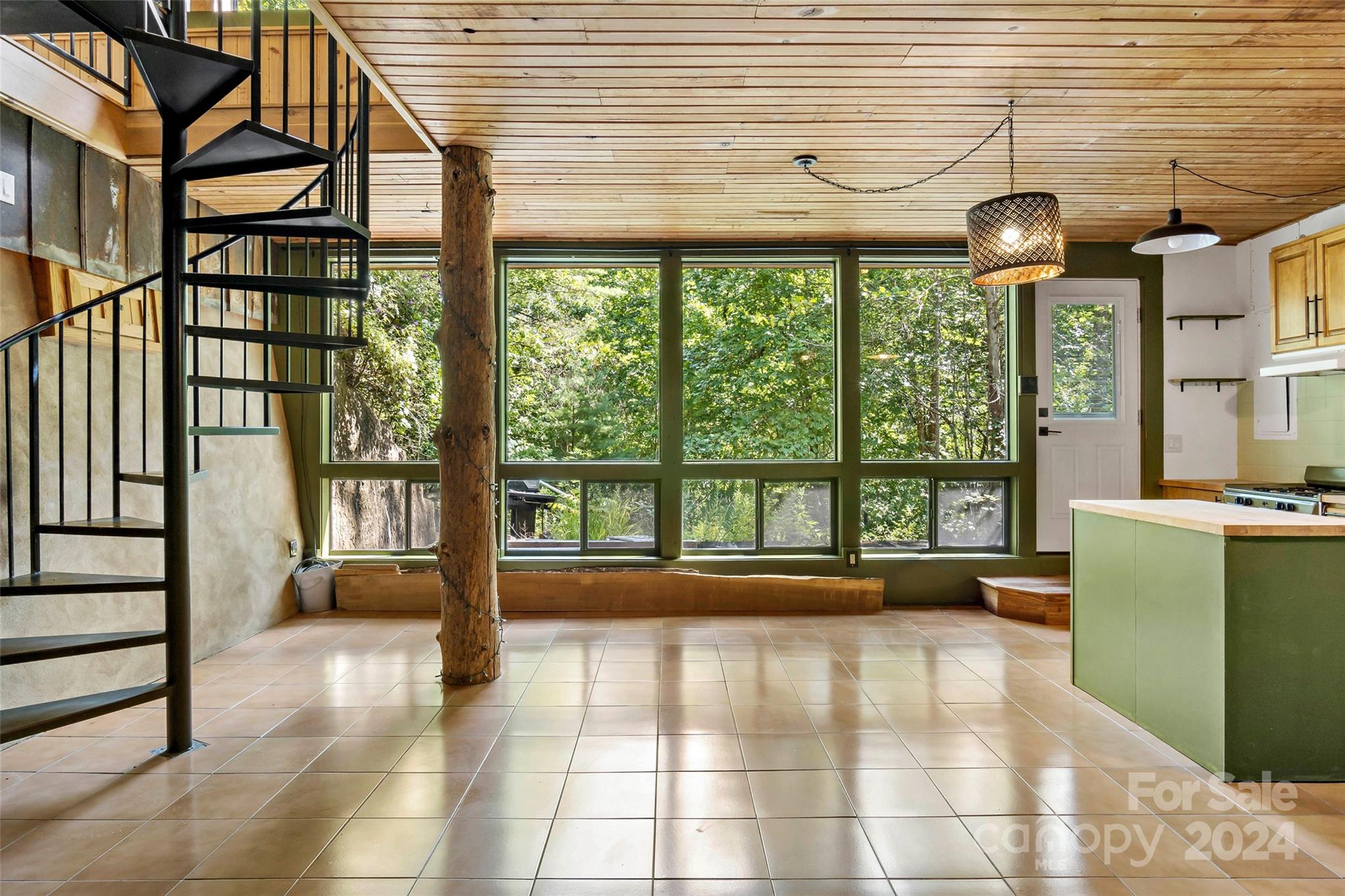 1265 Stackhouse Road Property Photo 6