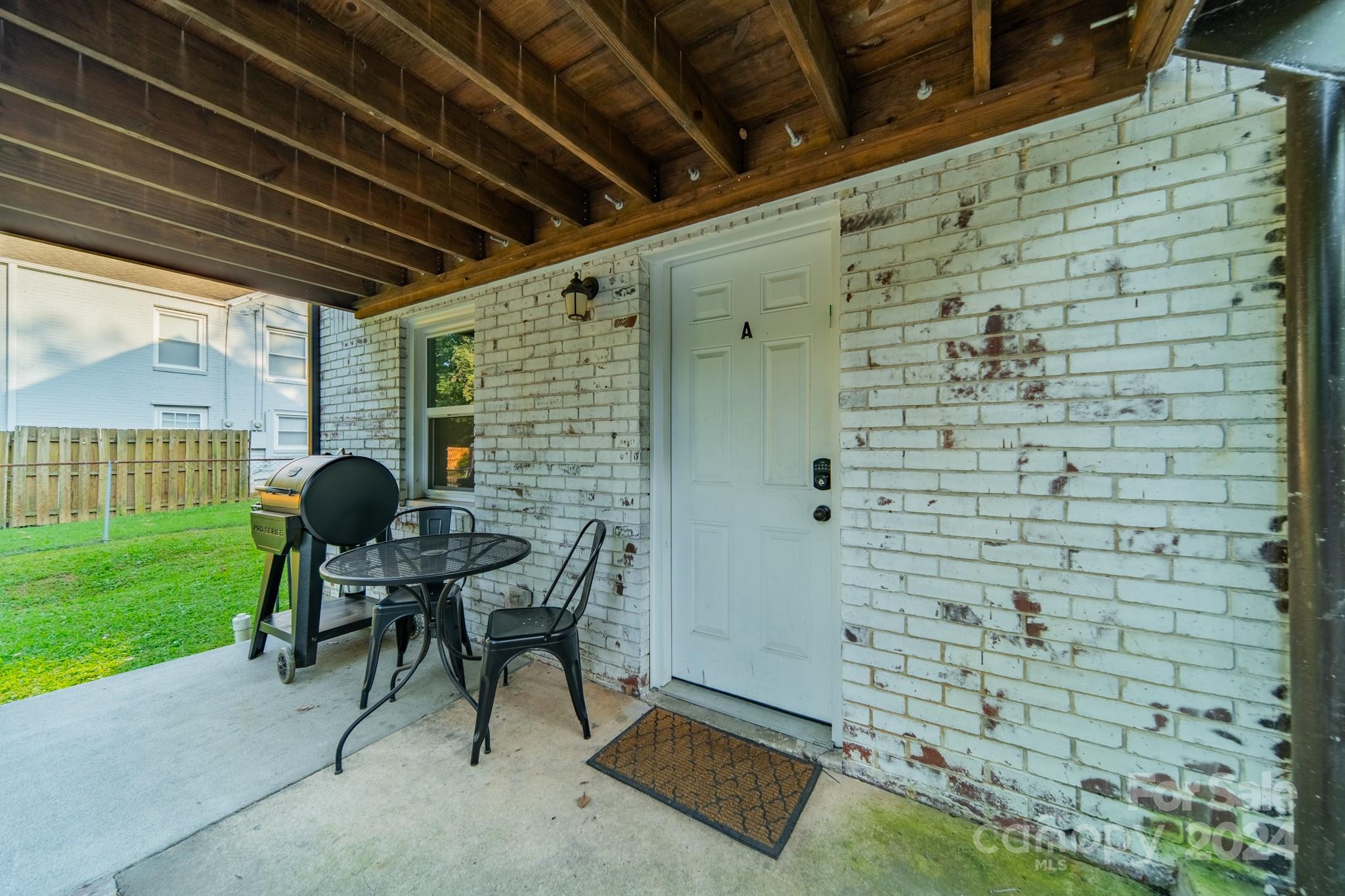 3720 Tuckaseegee Road Property Photo 17