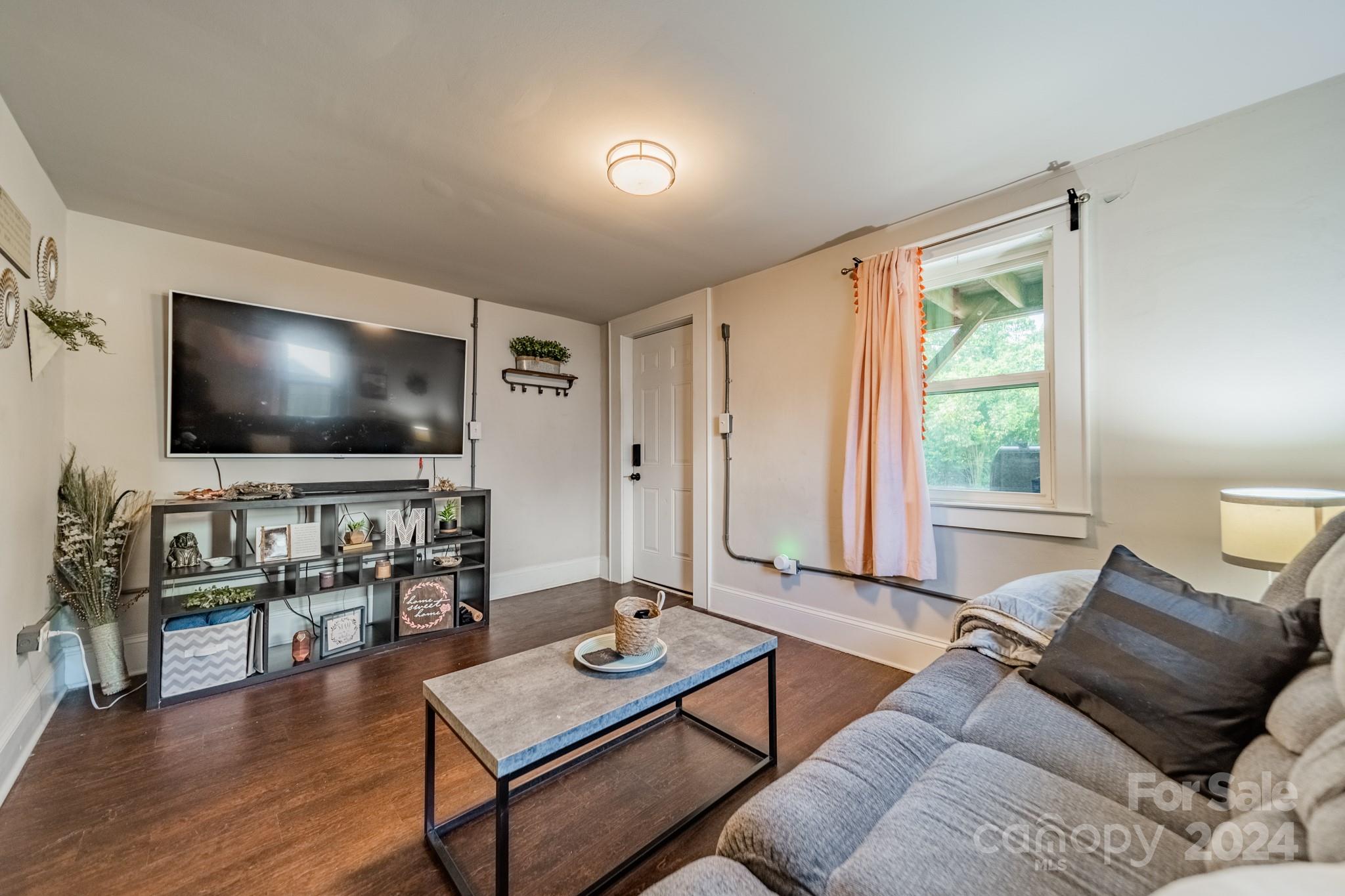 3720 Tuckaseegee Road Property Photo 18