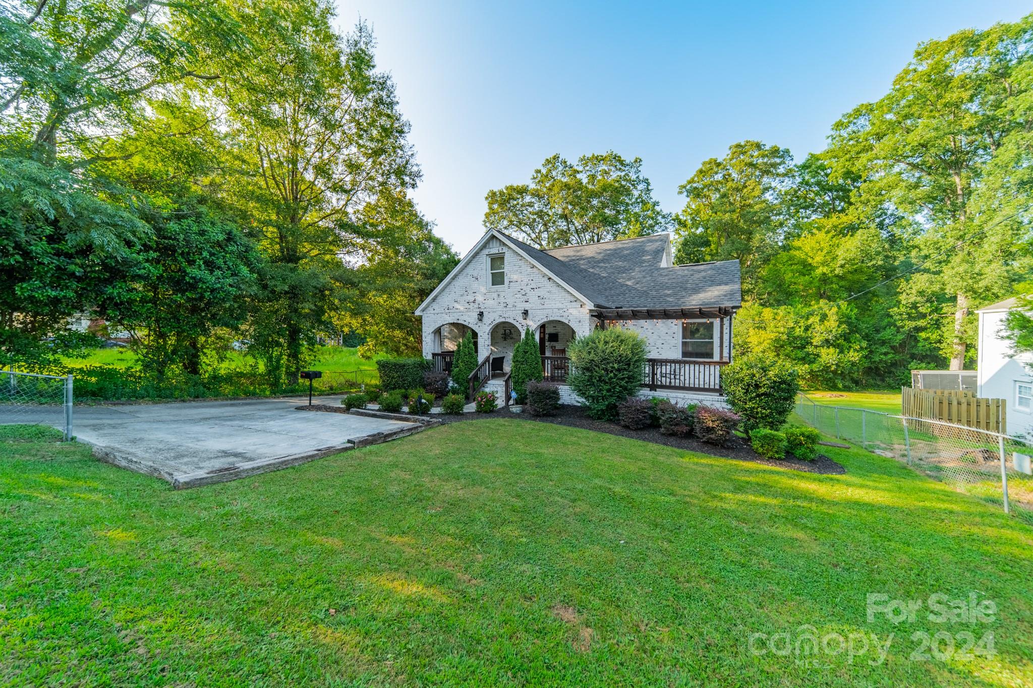 3720 Tuckaseegee Road Property Photo 31