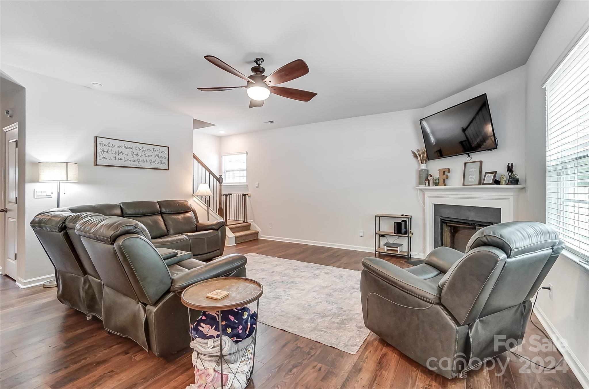 208 Wildflower Drive Property Photo 16