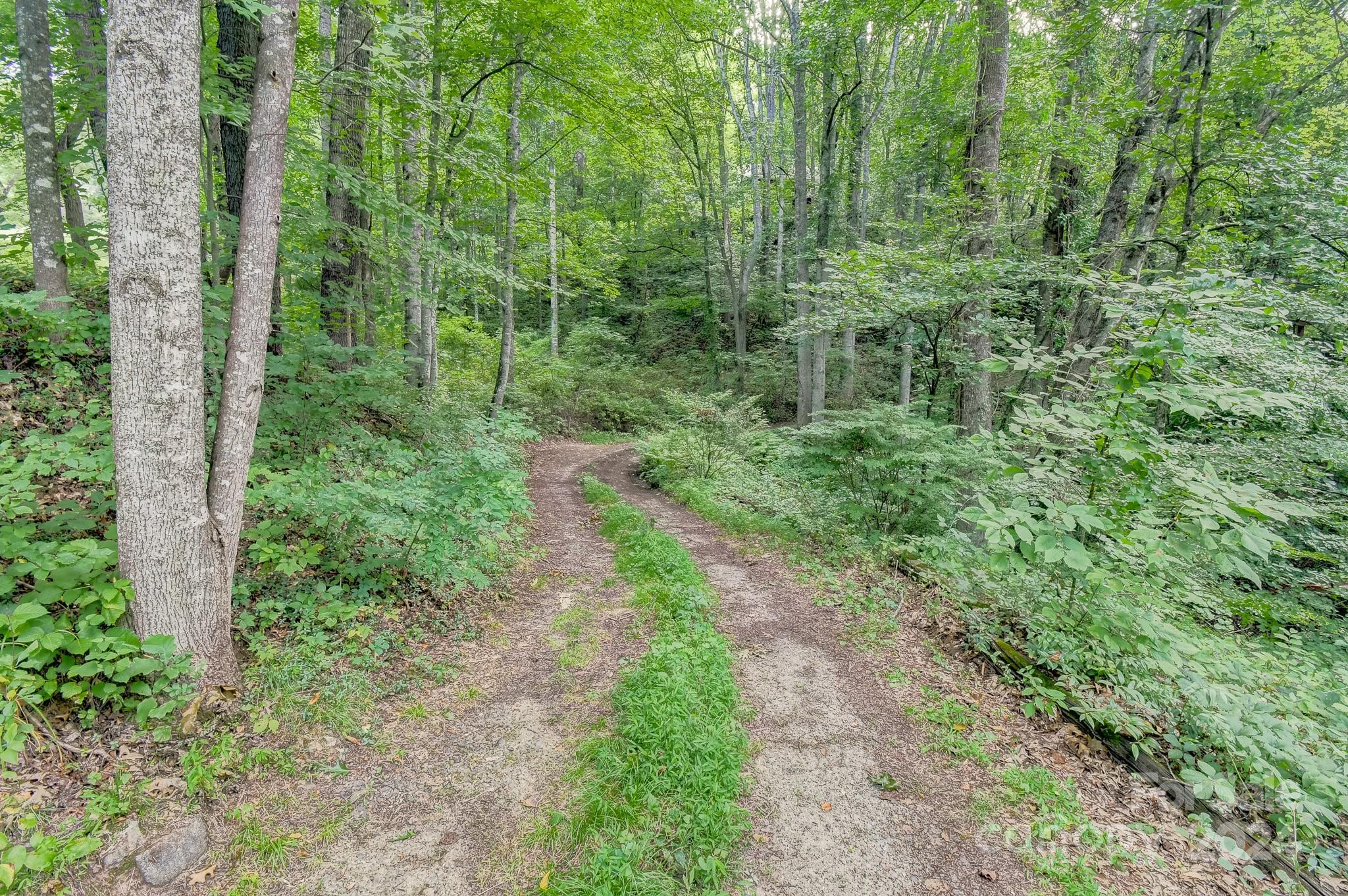 152 Dream Mountain Boulevard Property Photo 10