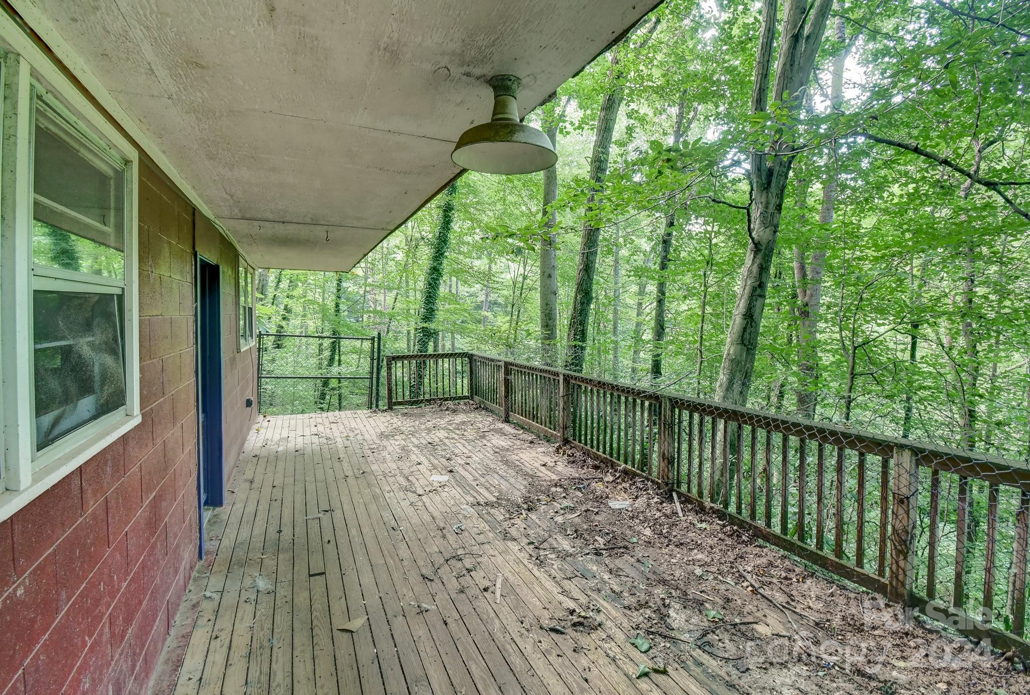 152 Dream Mountain Boulevard Property Photo 12