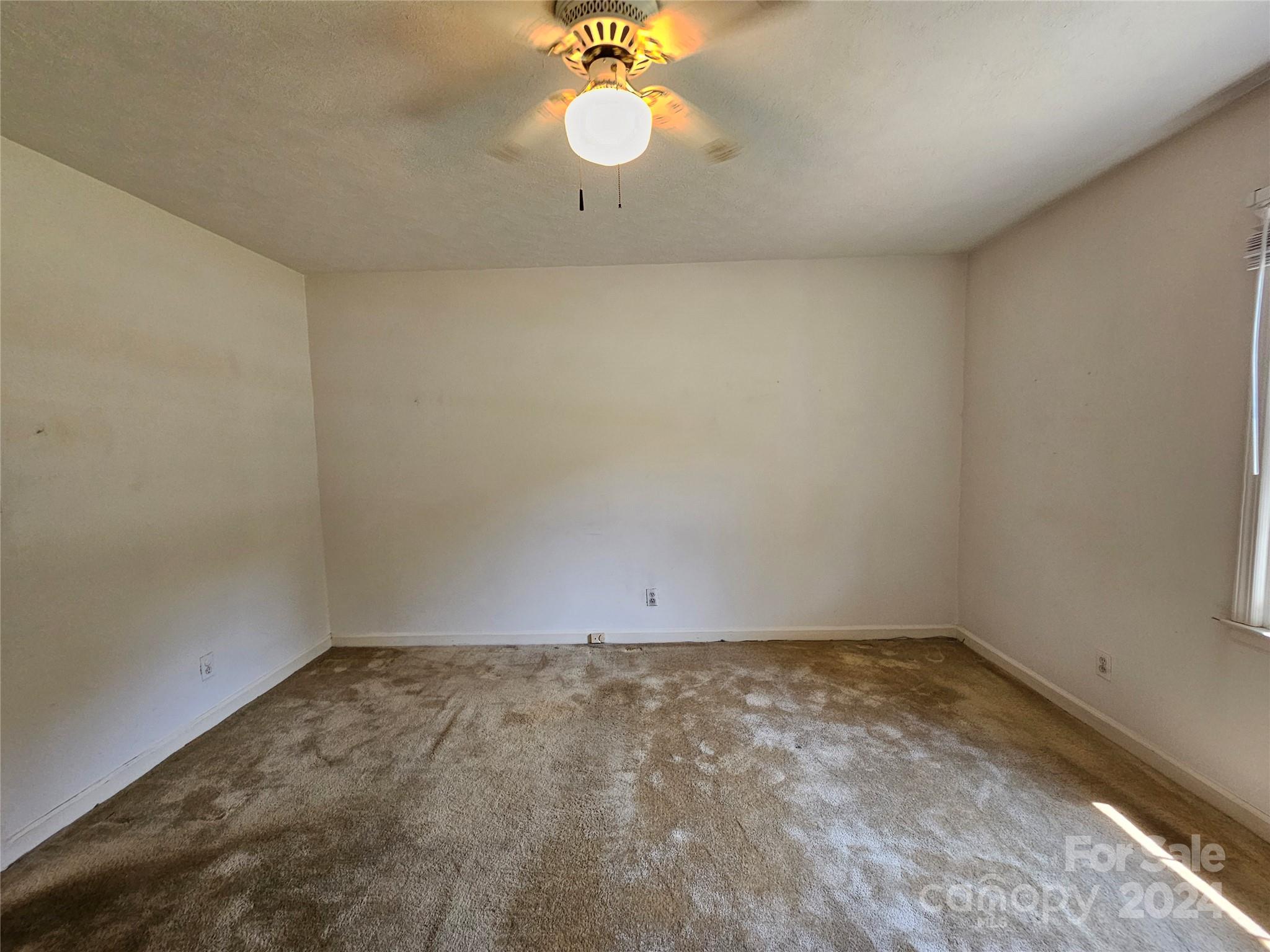 1016 Mark Drive Property Photo 12