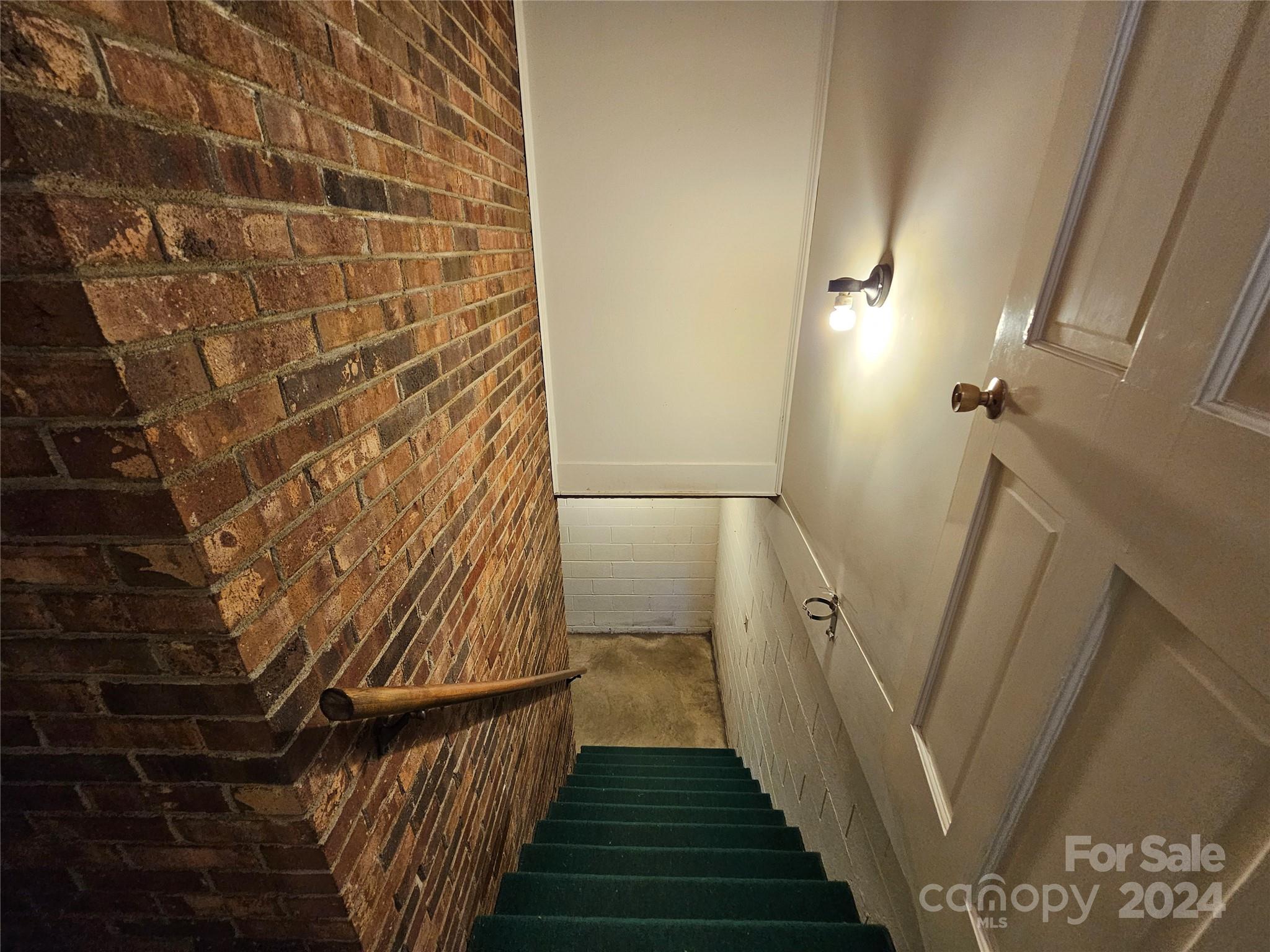 1016 Mark Drive Property Photo 15