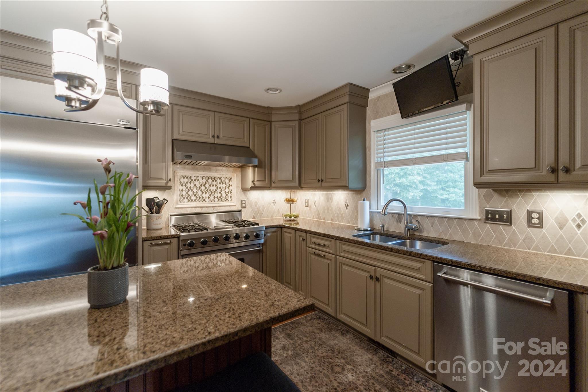 10235 Mount Holly Road Property Photo 12