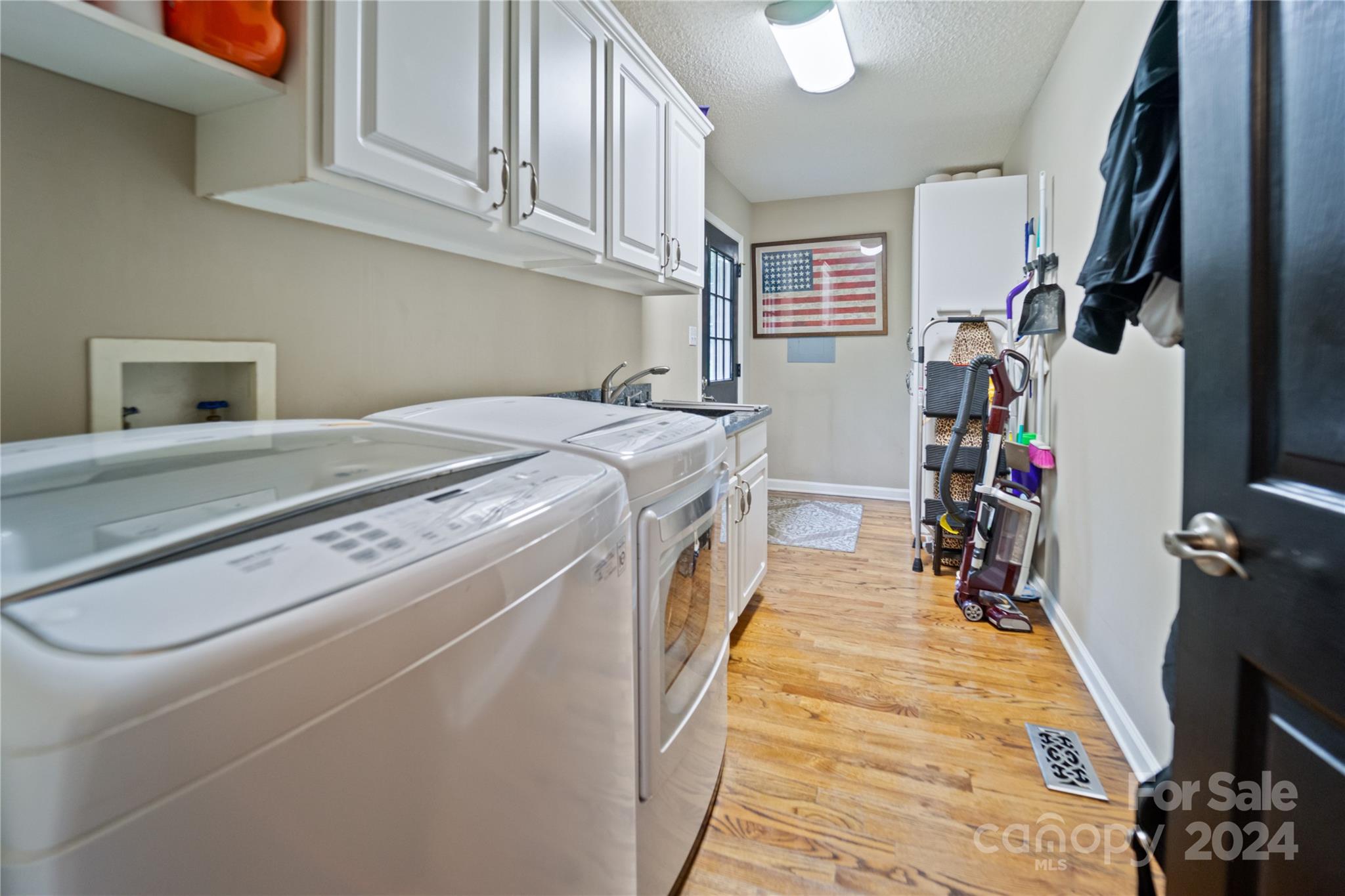 10235 Mount Holly Road Property Photo 14