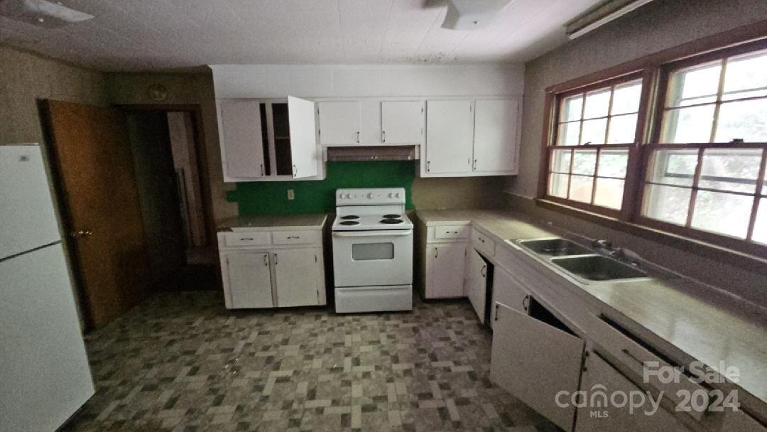 91 & 95 Spring Road Property Photo 4
