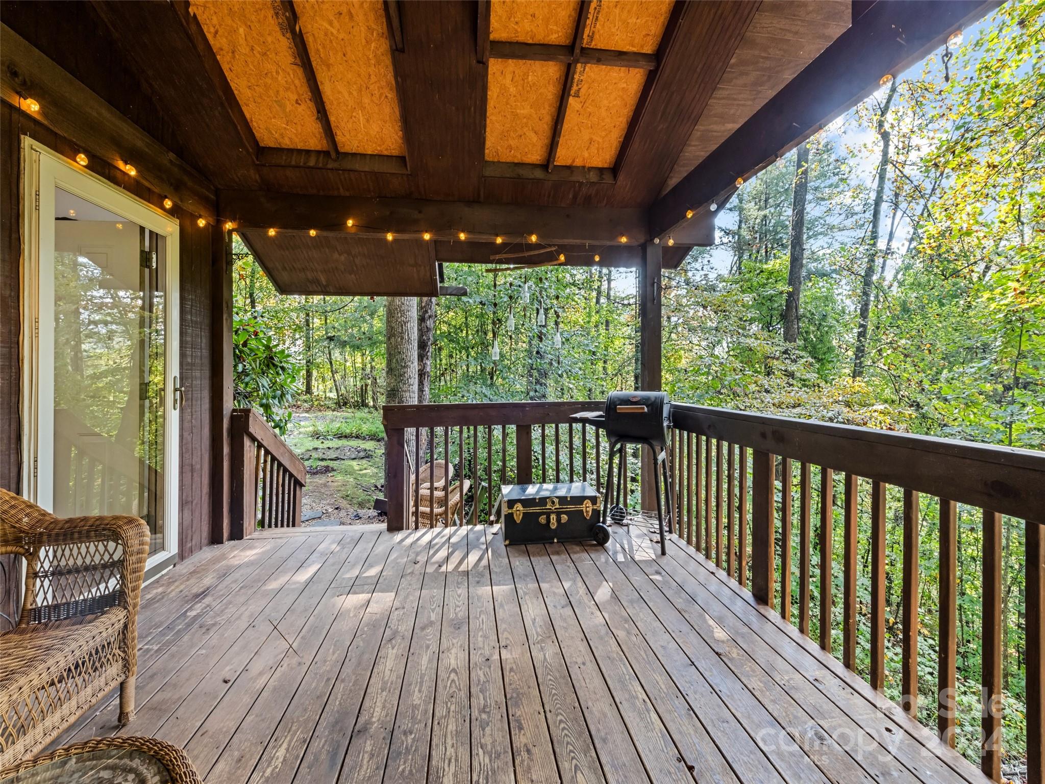 626 Rustic Heights Road Property Photo 3