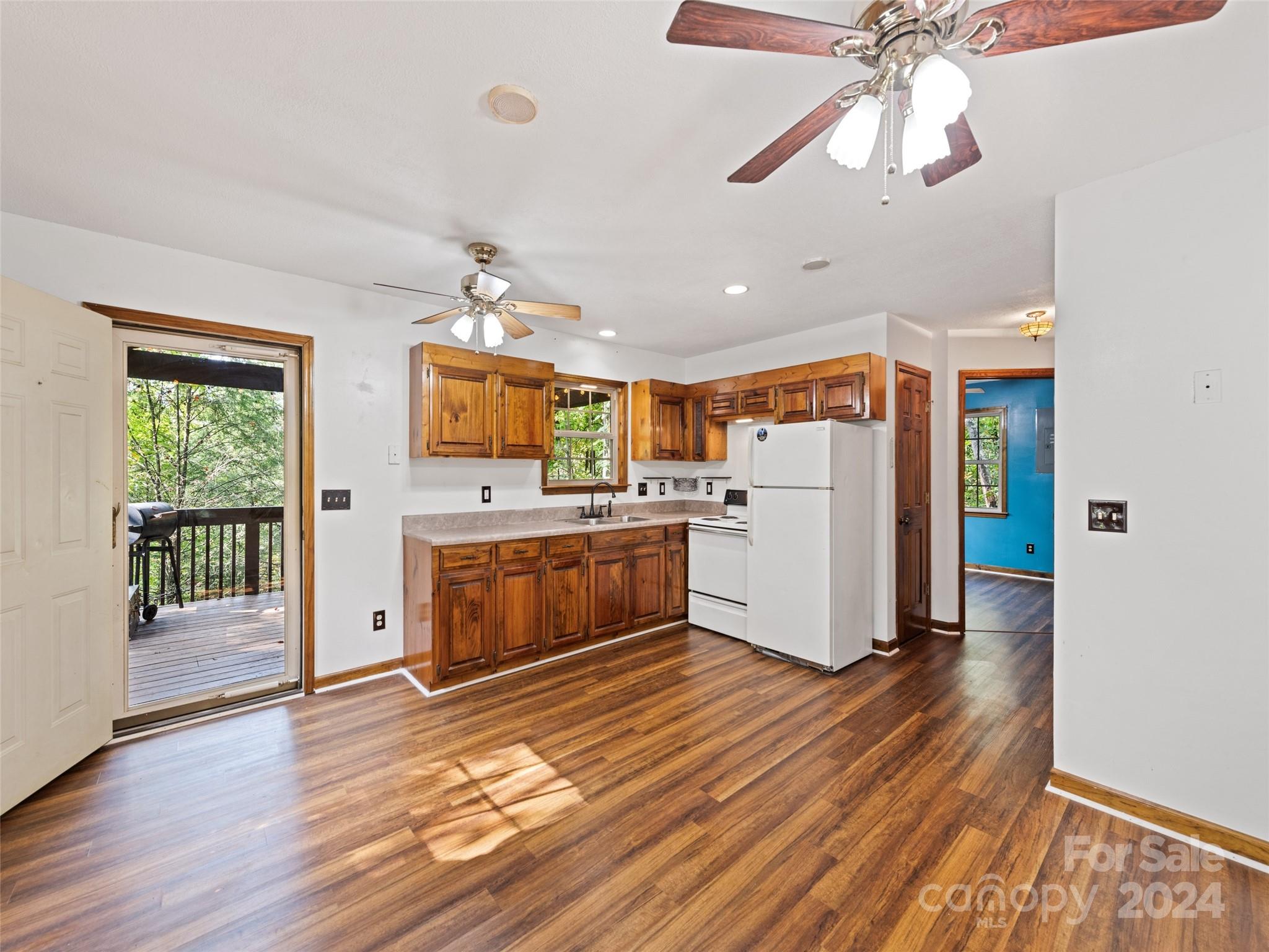 626 Rustic Heights Road Property Photo 7