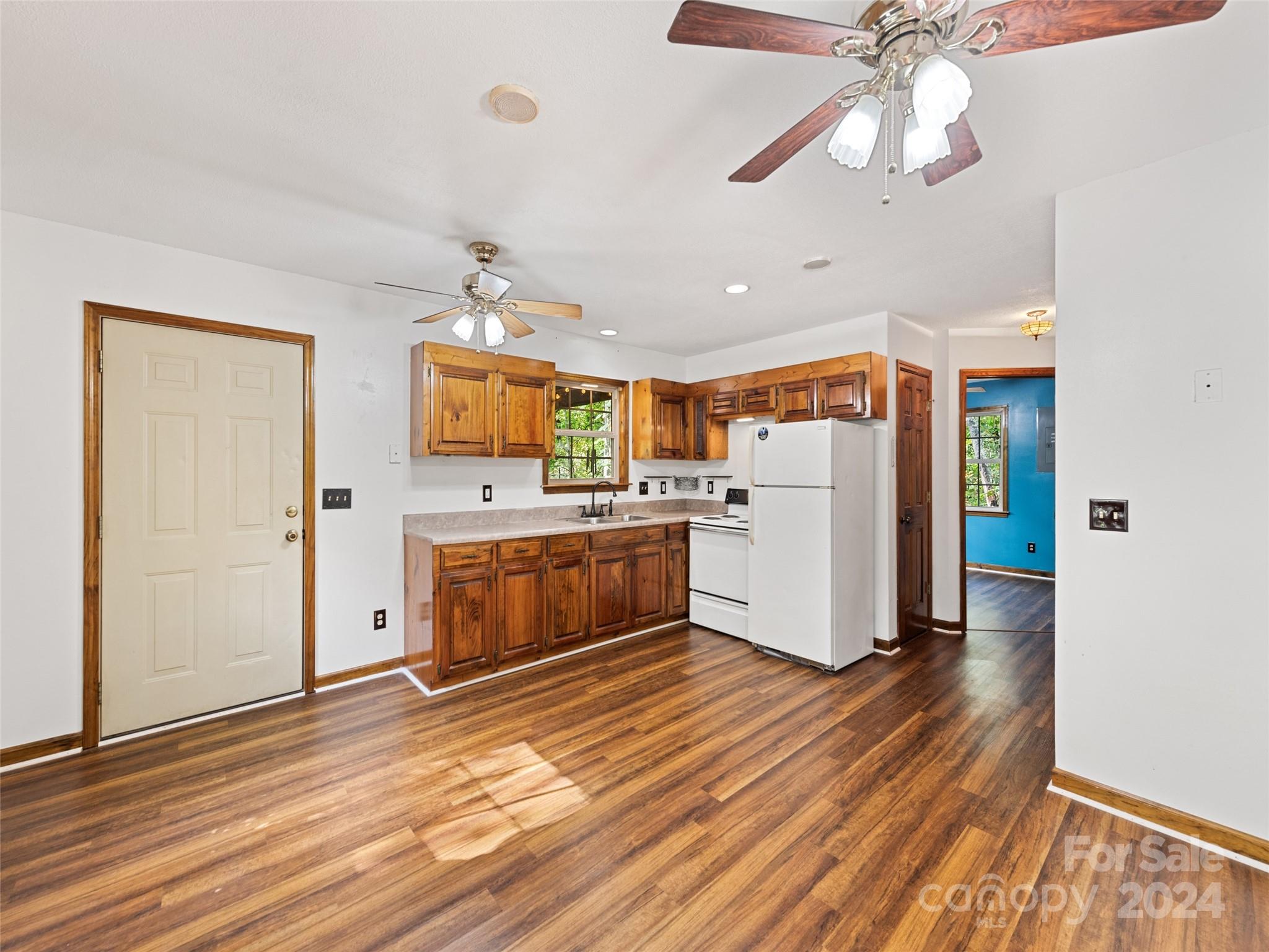 626 Rustic Heights Road Property Photo 8