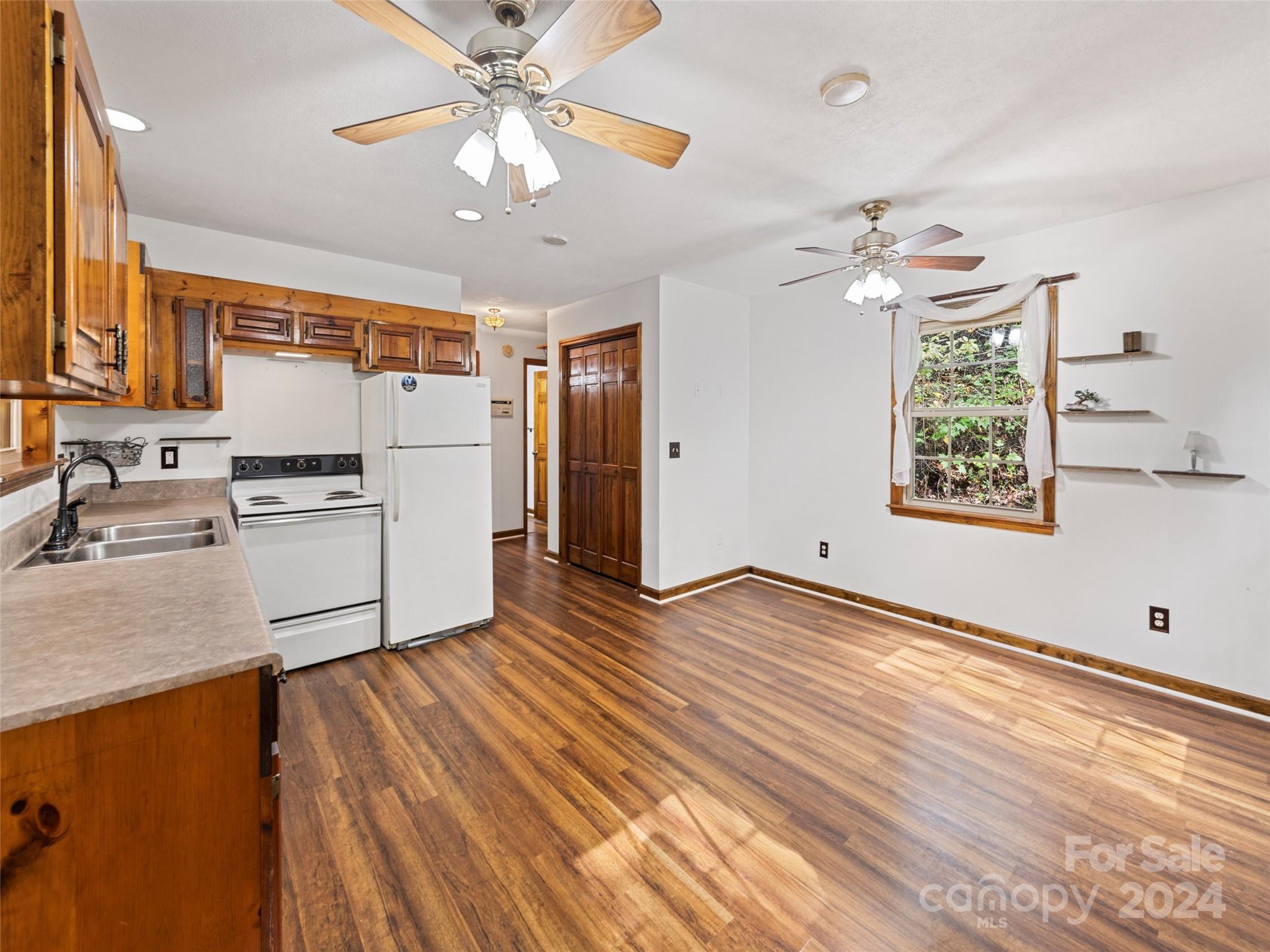 626 Rustic Heights Road Property Photo 9