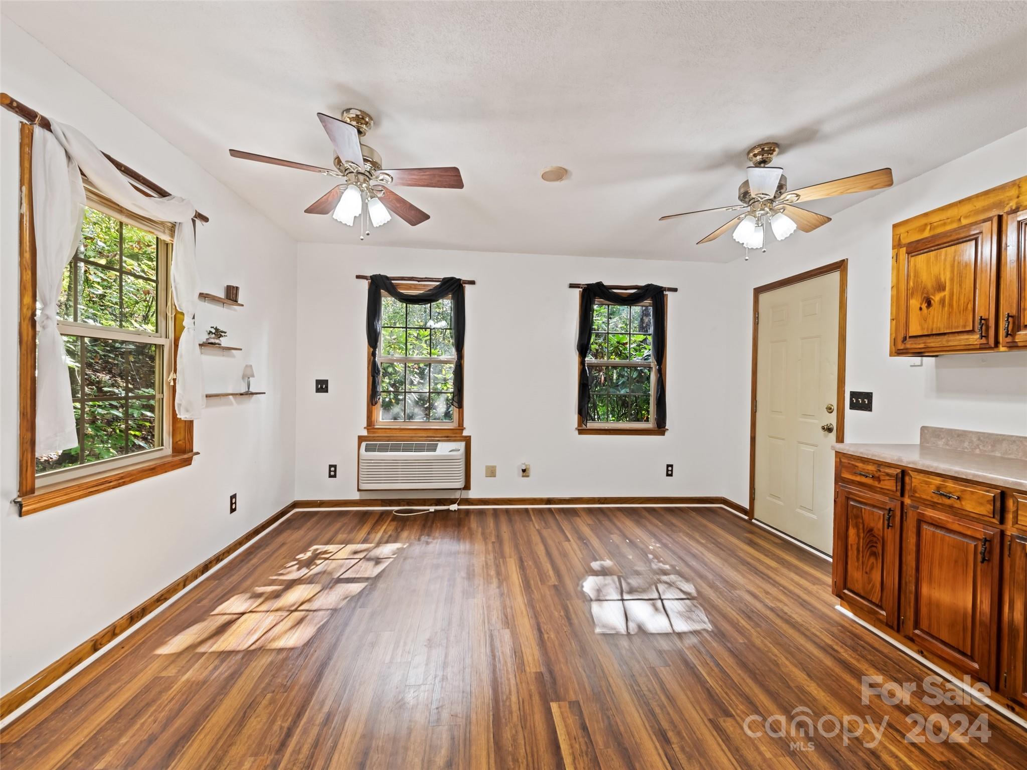 626 Rustic Heights Road Property Photo 11