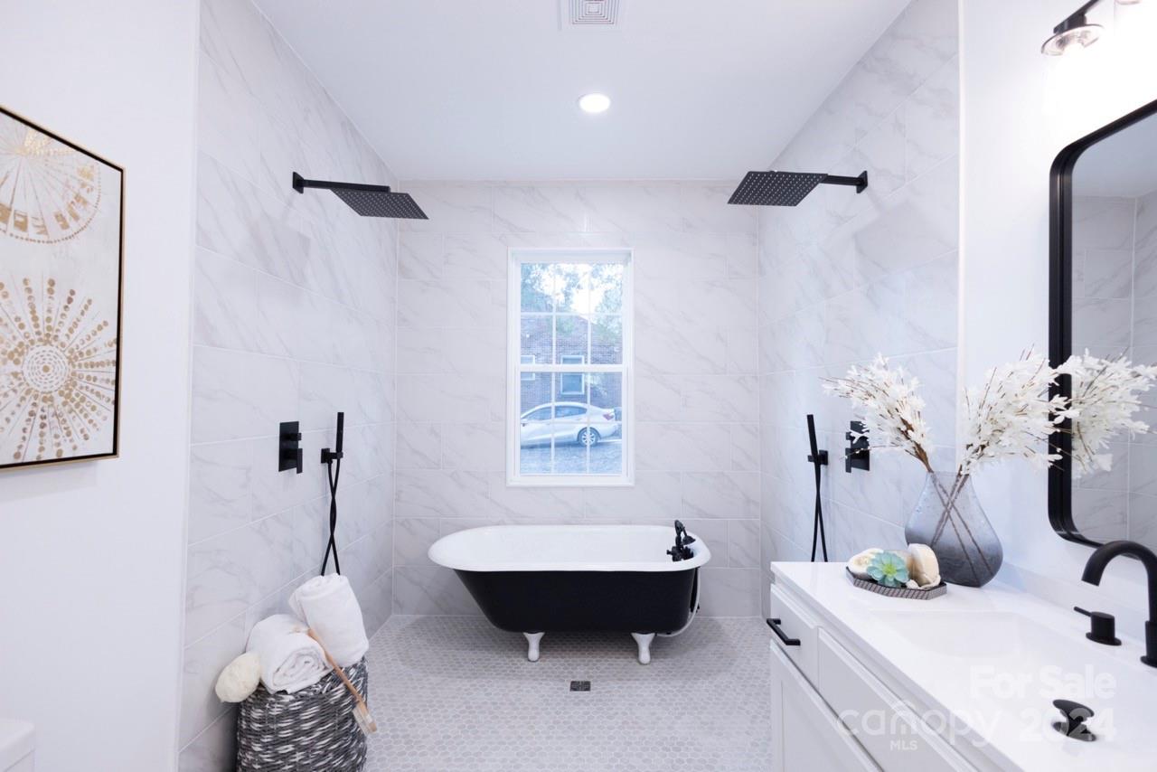 615 English Street Property Photo 17