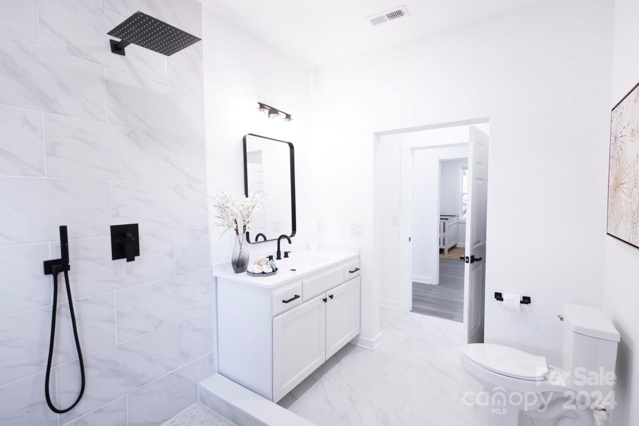 615 English Street Property Photo 19