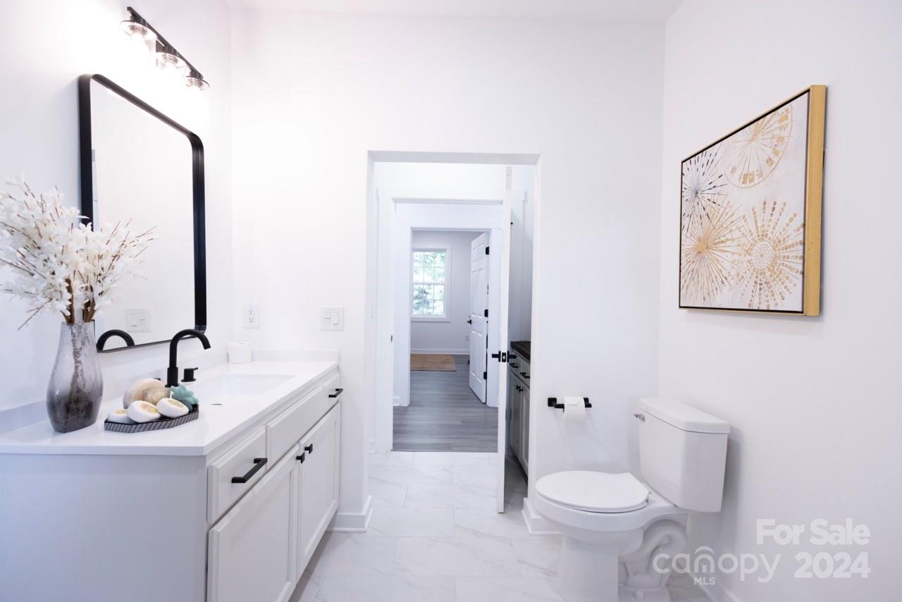 615 English Street Property Photo 20