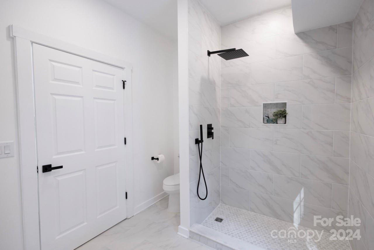 615 English Street Property Photo 25
