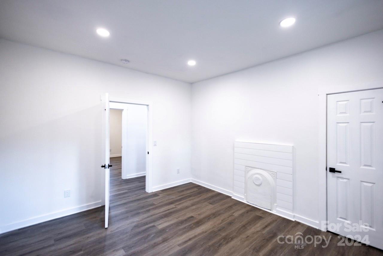 615 English Street Property Photo 33