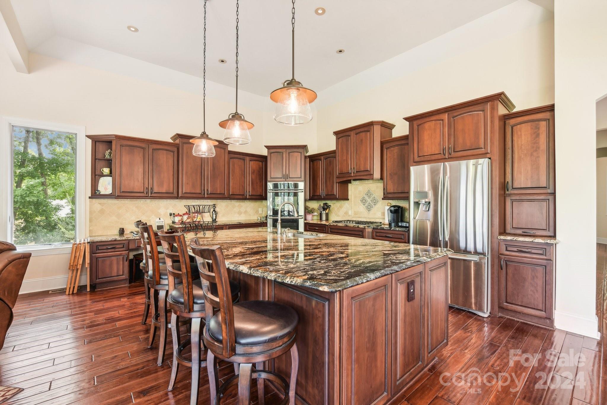 1430 Rocky Cove Lane Property Photo 12
