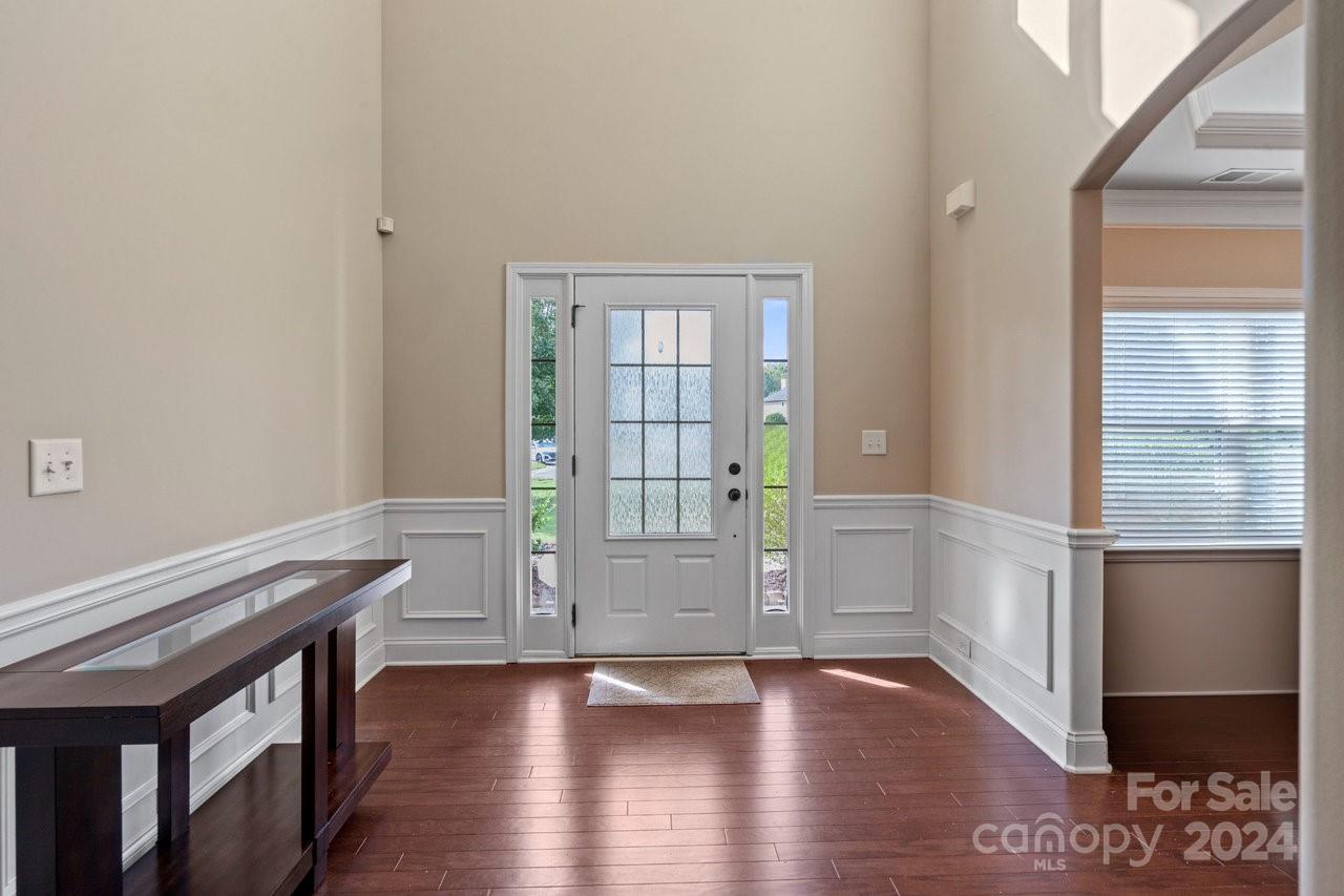 5601 Ballenger Court Property Photo 7