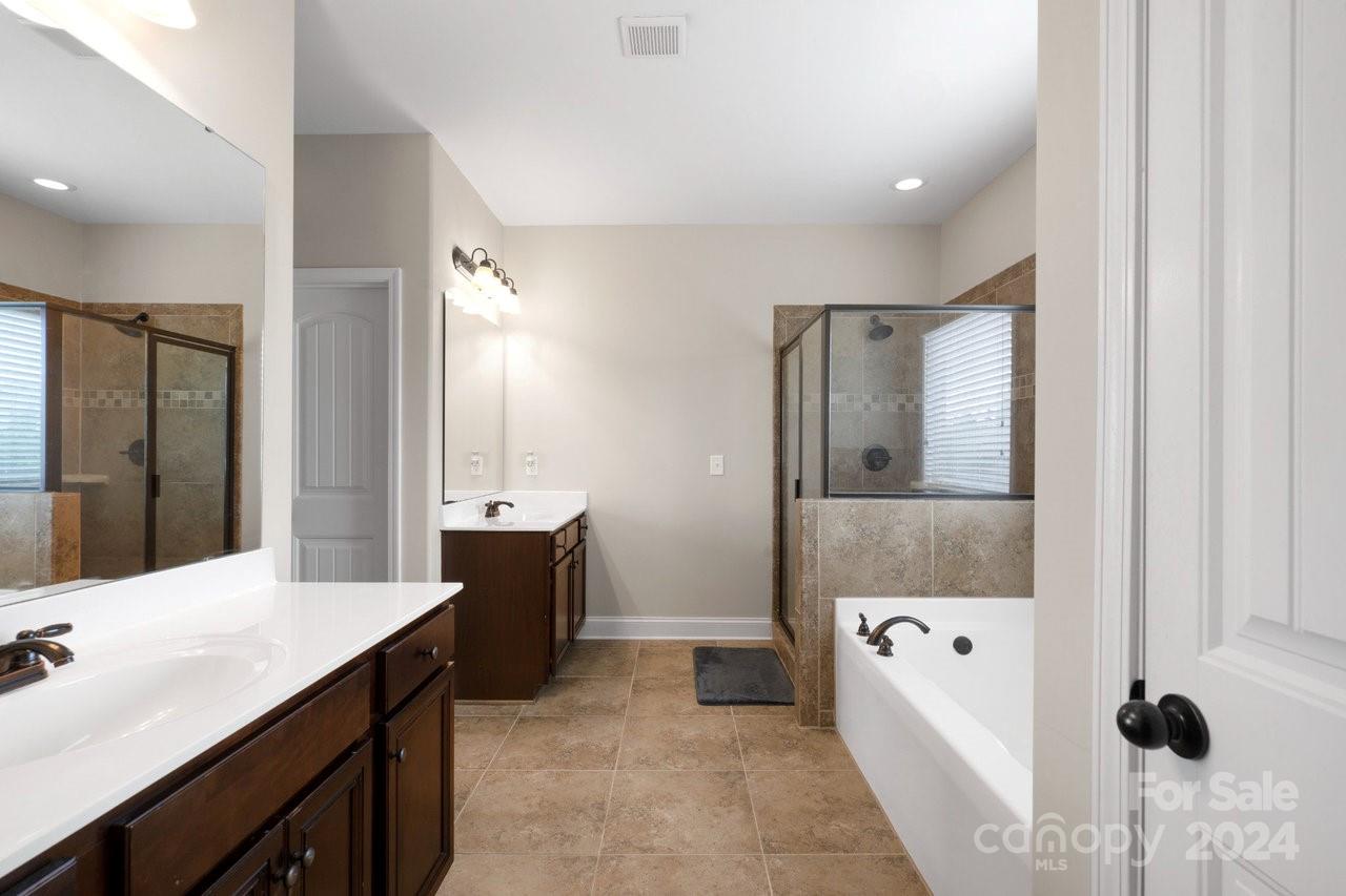 5601 Ballenger Court Property Photo 29