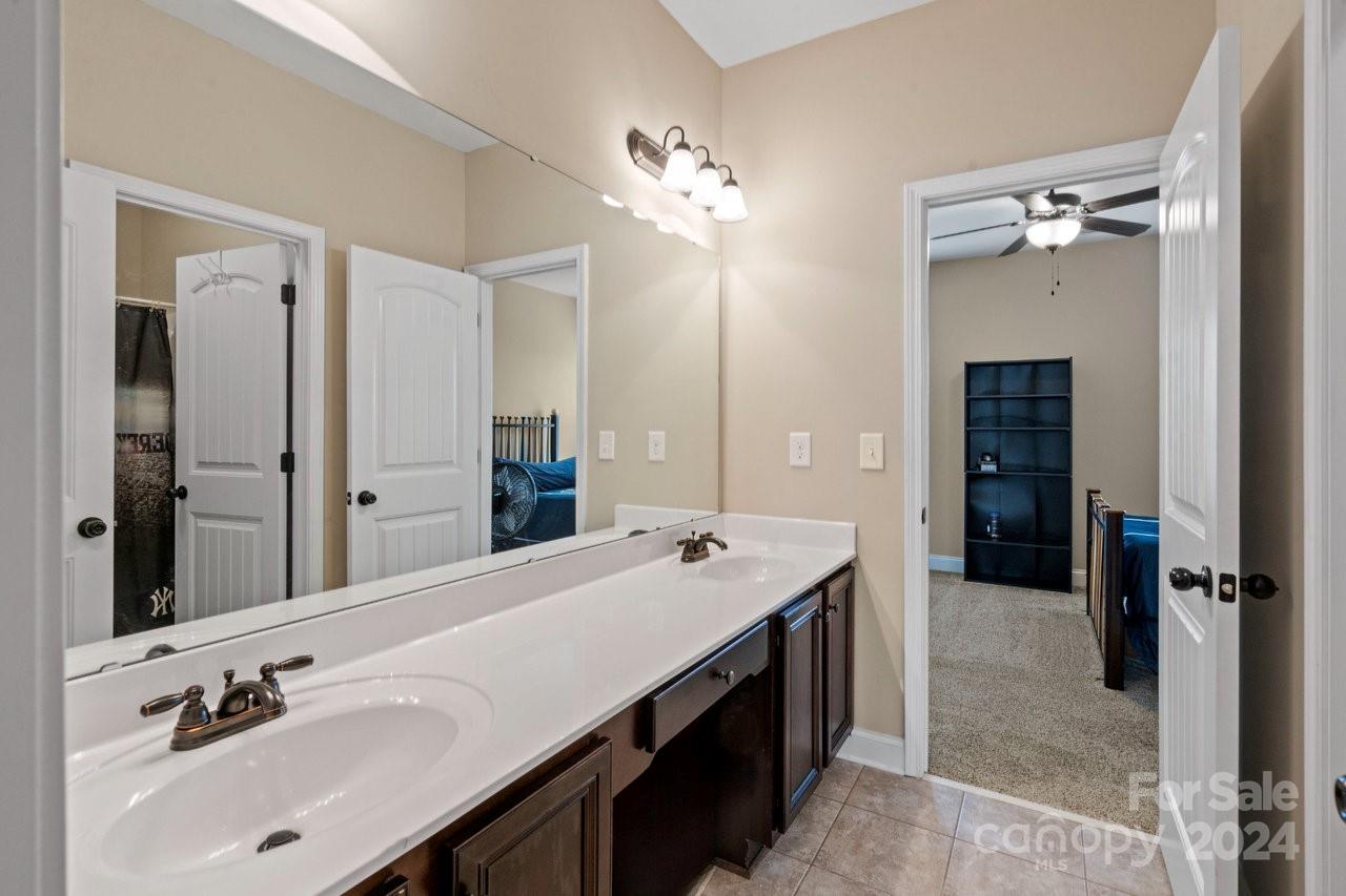 5601 Ballenger Court Property Photo 34