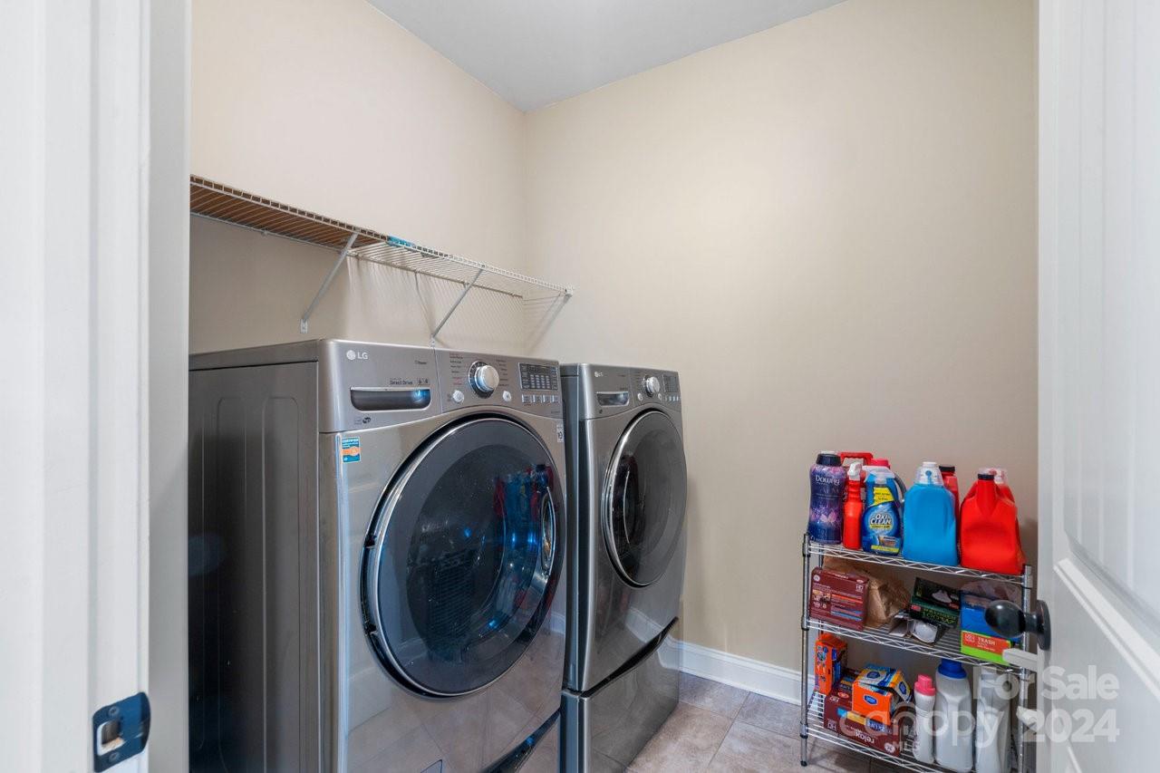 5601 Ballenger Court Property Photo 38