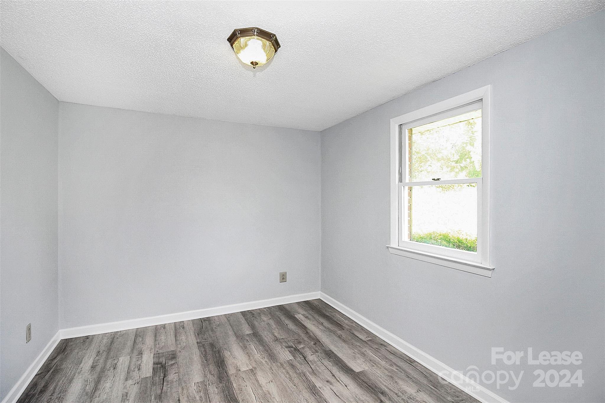 1613 Ohenry Lane Property Photo 8