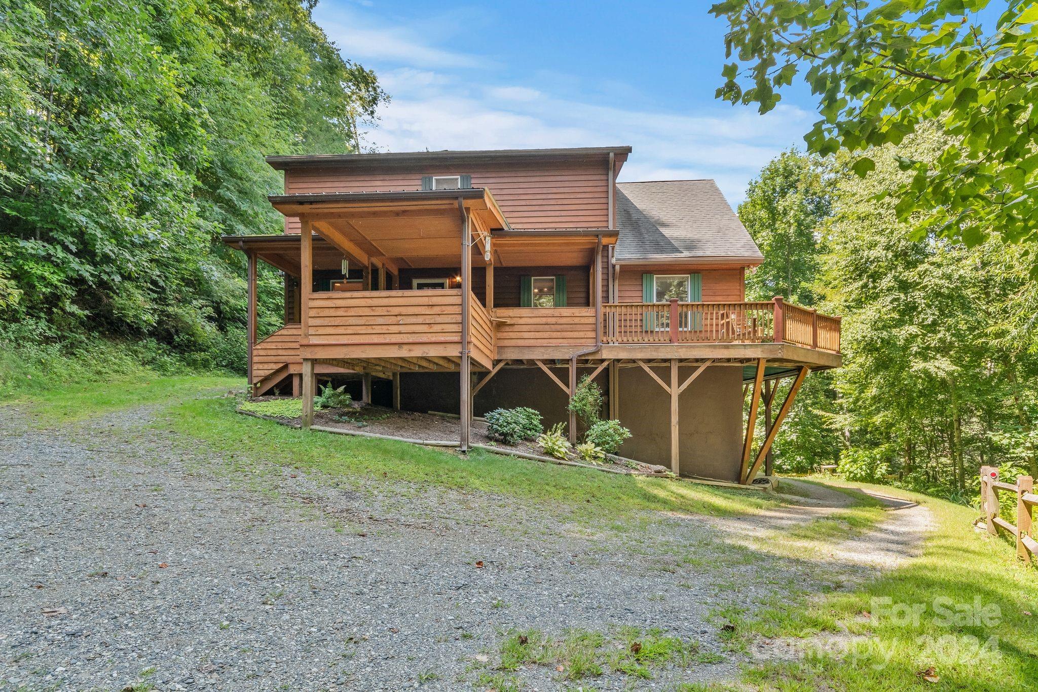 136 Grouse Point Road Property Photo 2