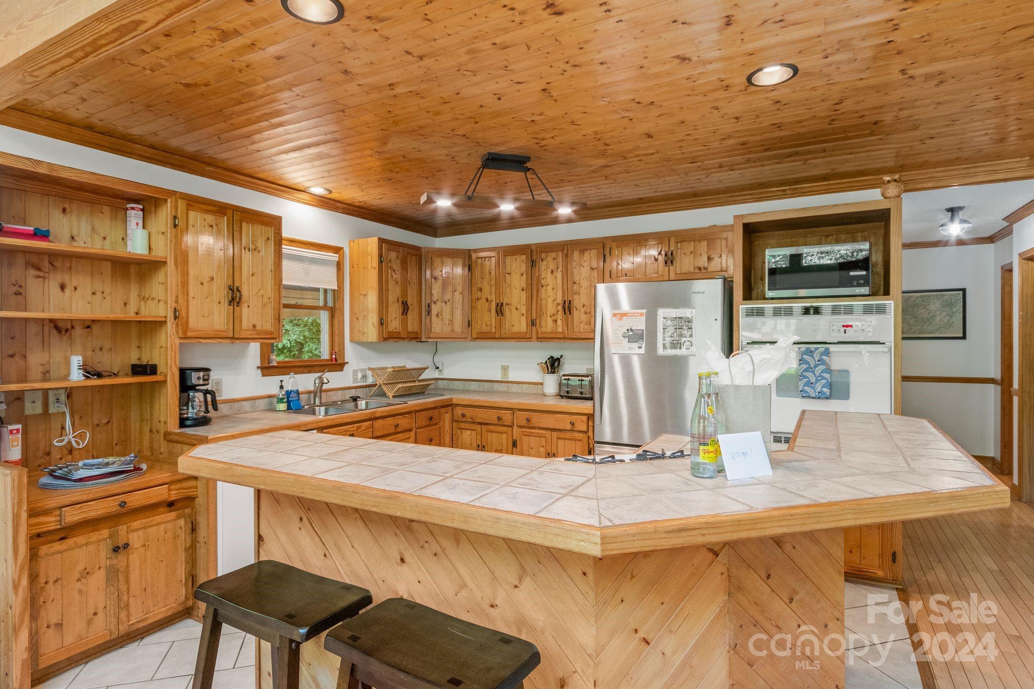 136 Grouse Point Road Property Photo 7