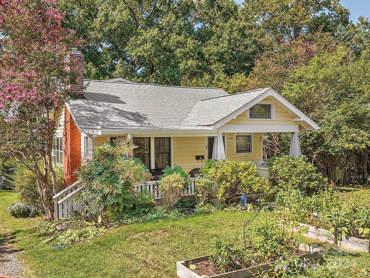 28 Vermont Court Property Photo
