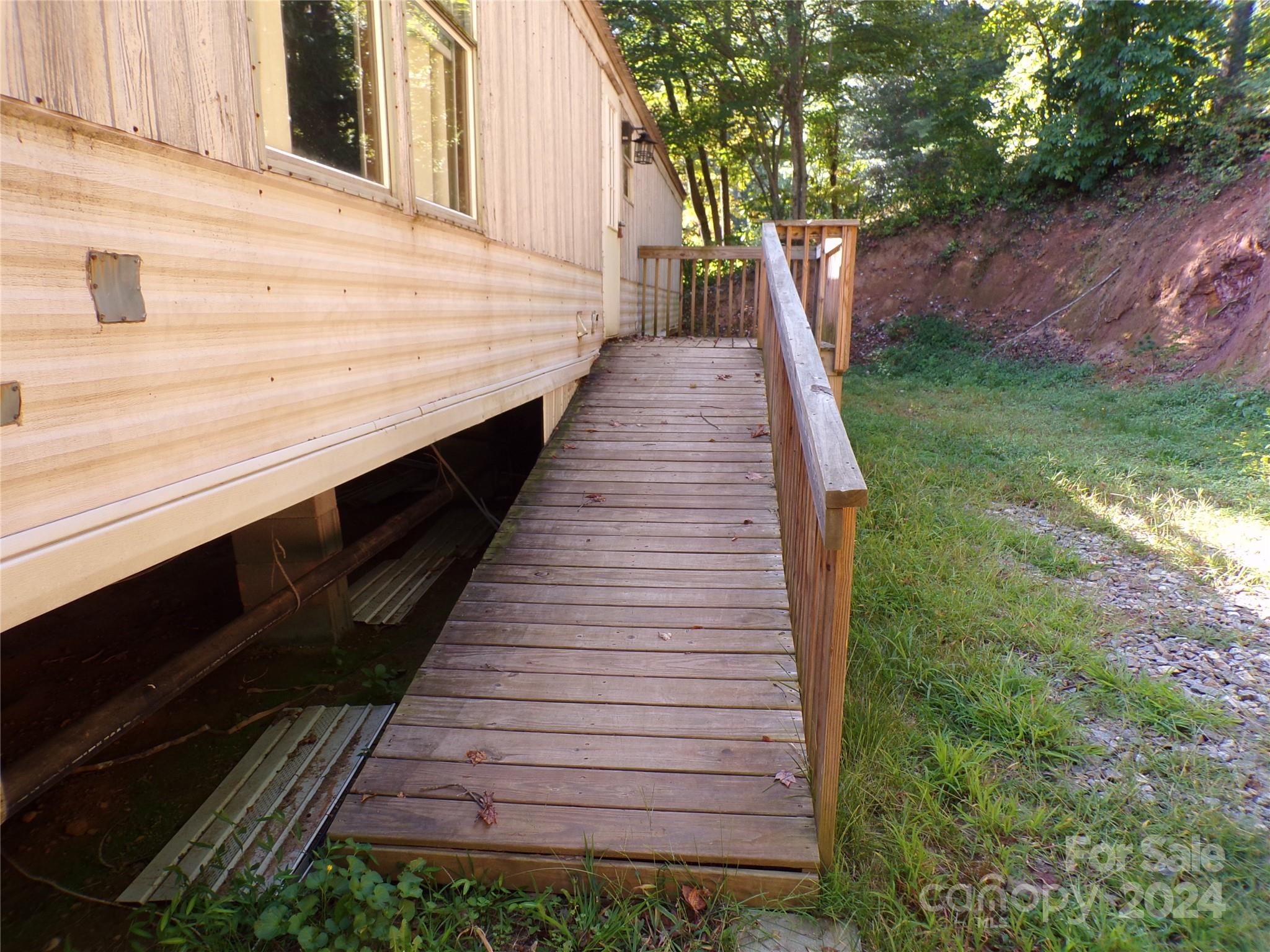 4 Mayapple Lane Property Photo 13