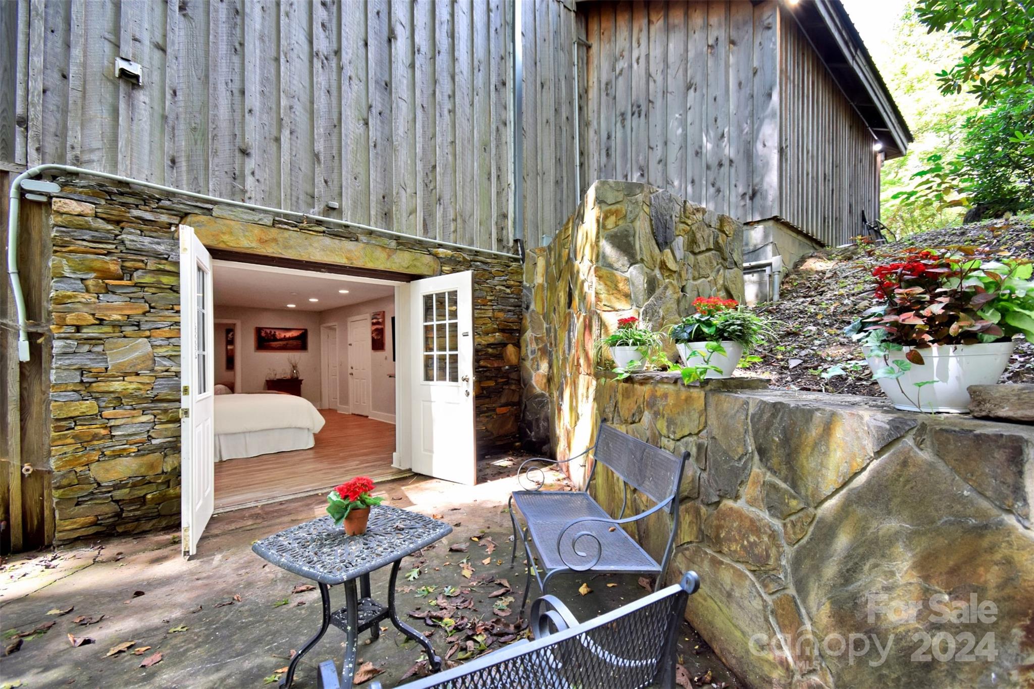 23022 Linville Falls Highway Property Photo 24