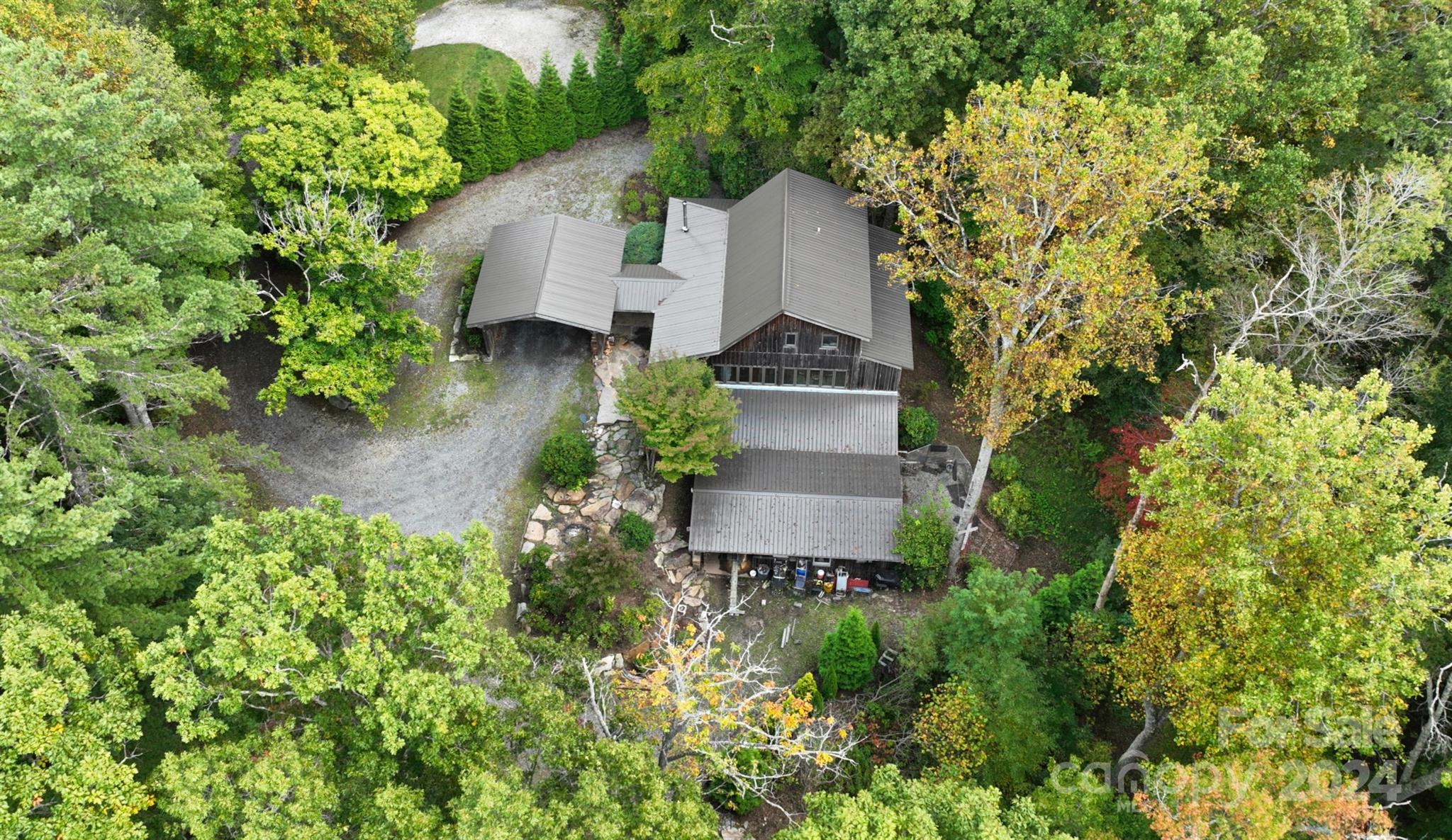 23022 Linville Falls Highway Property Photo 28