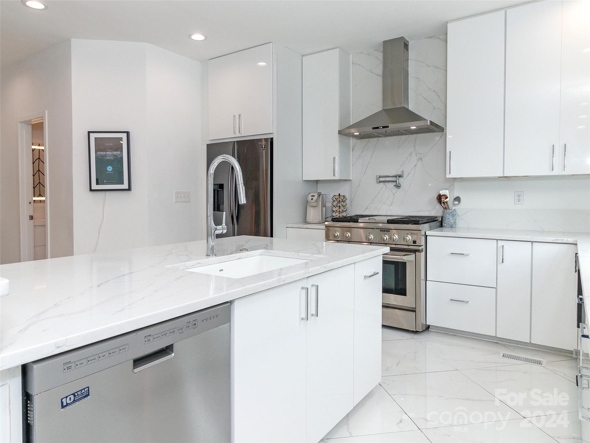 323 Atherton Street Property Photo 18